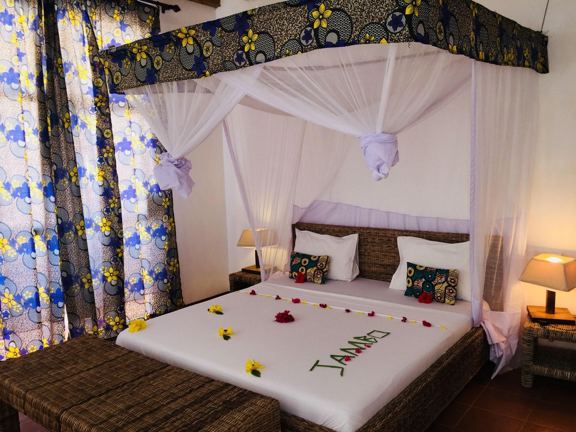 Albatross Ocean View Hotel Dongwe