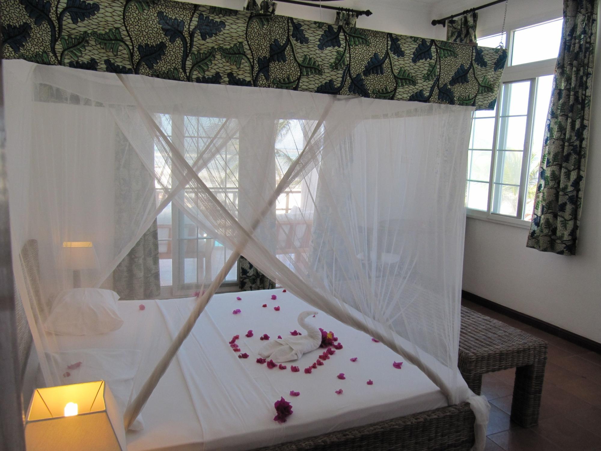 Albatross Ocean View 4*