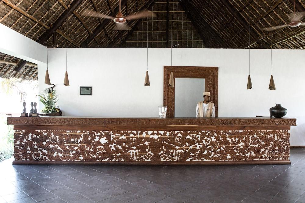 Karafuu Hotel 5*