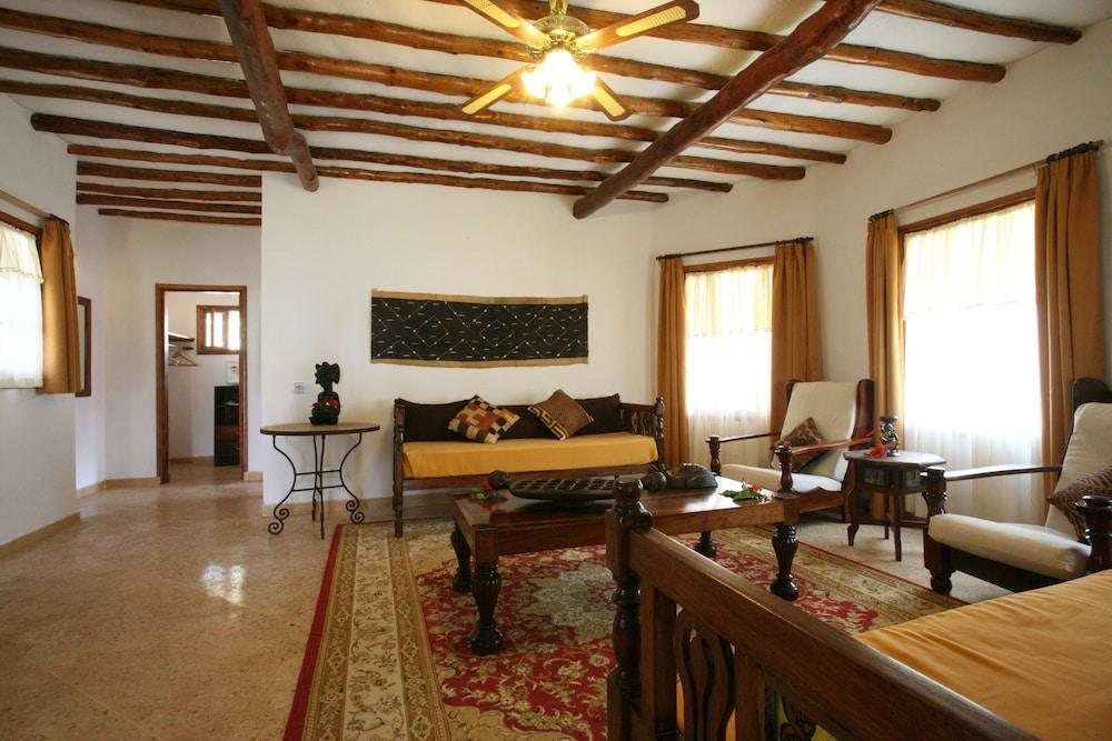 Hotel Karafuu Pingwe