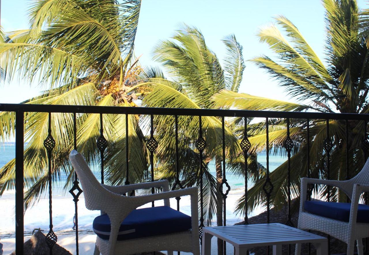 Hotel Bianco Azzurro & Restaurant Pwani Mchangani