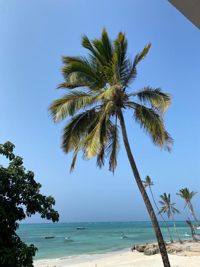 Zaina Larssons Hotel Nungwi