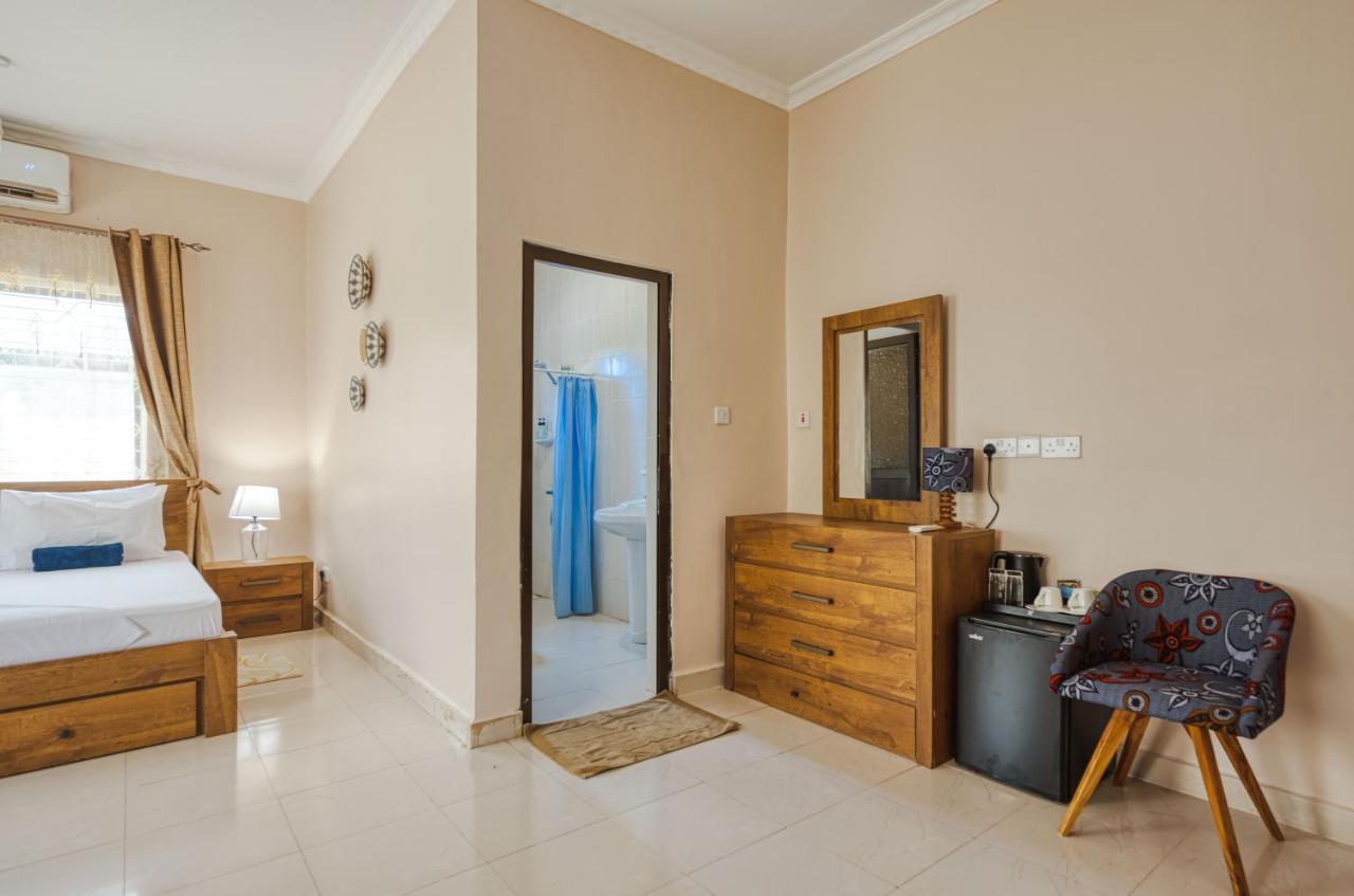 Guest house Shivo