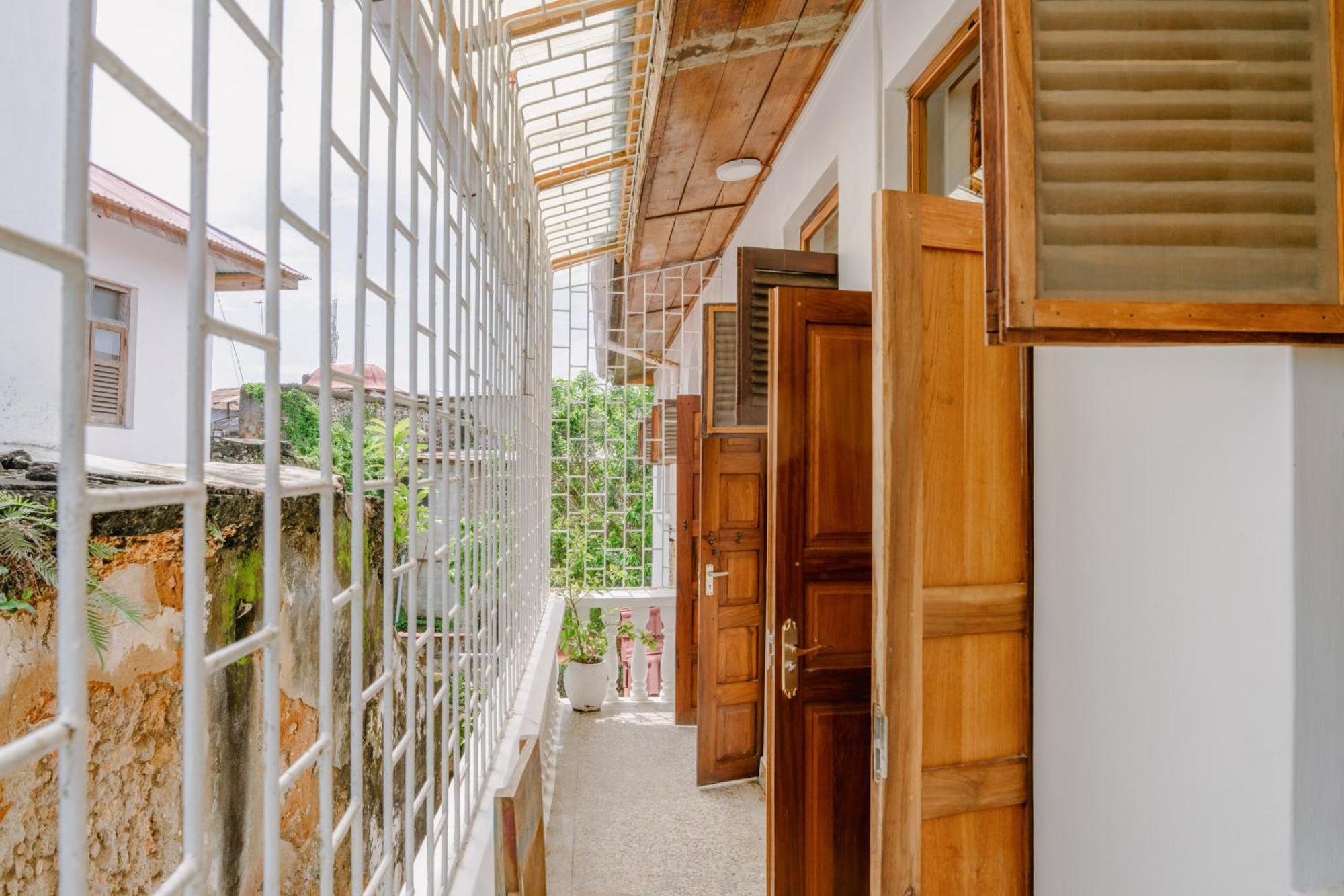 Hotel Shoki Shoki House Stone Town 2*