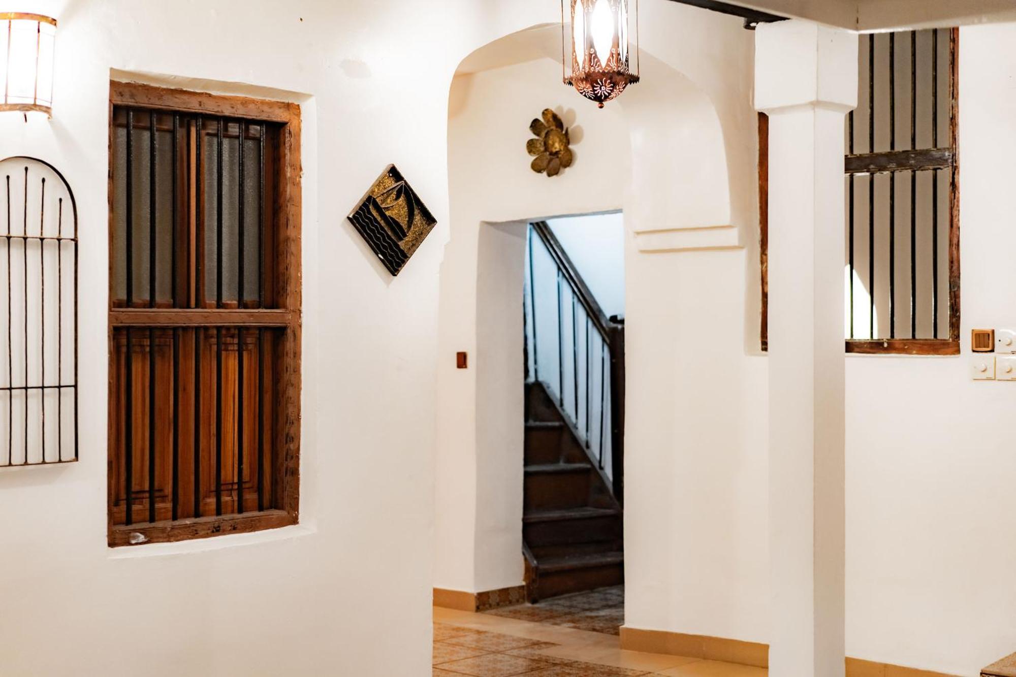 Zanzi House