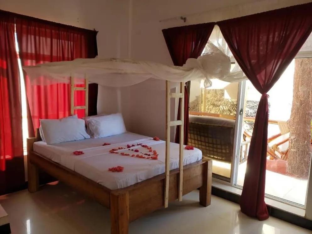 Hotel Cassandra Beach