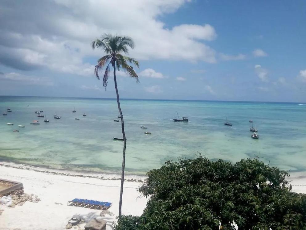 Cassandra Beach Hotel 2*