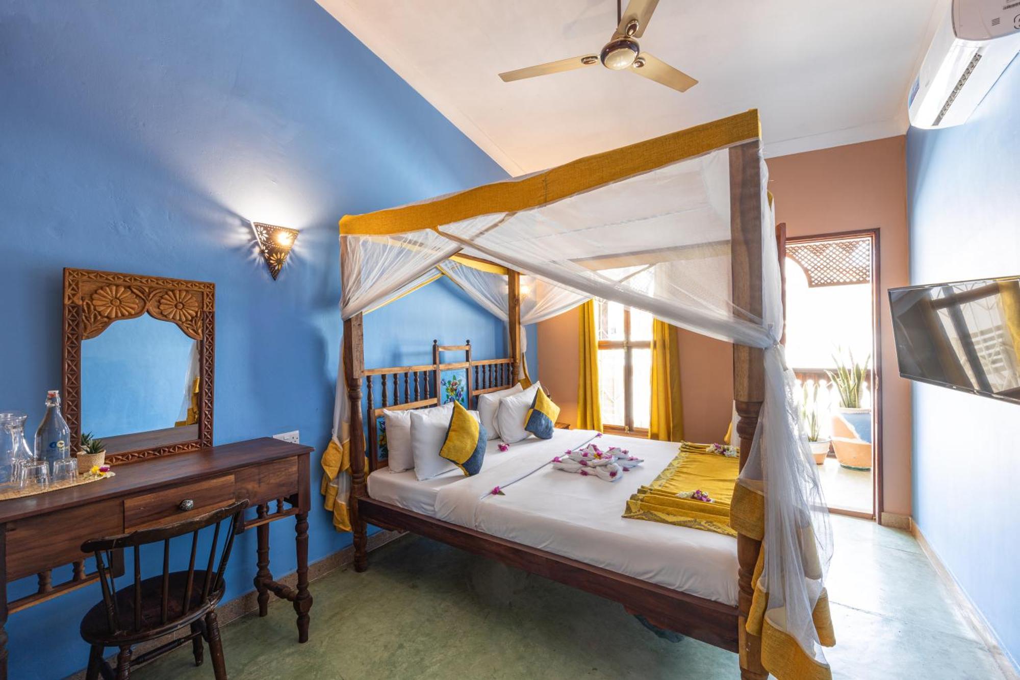 Shaba Boutique 4*