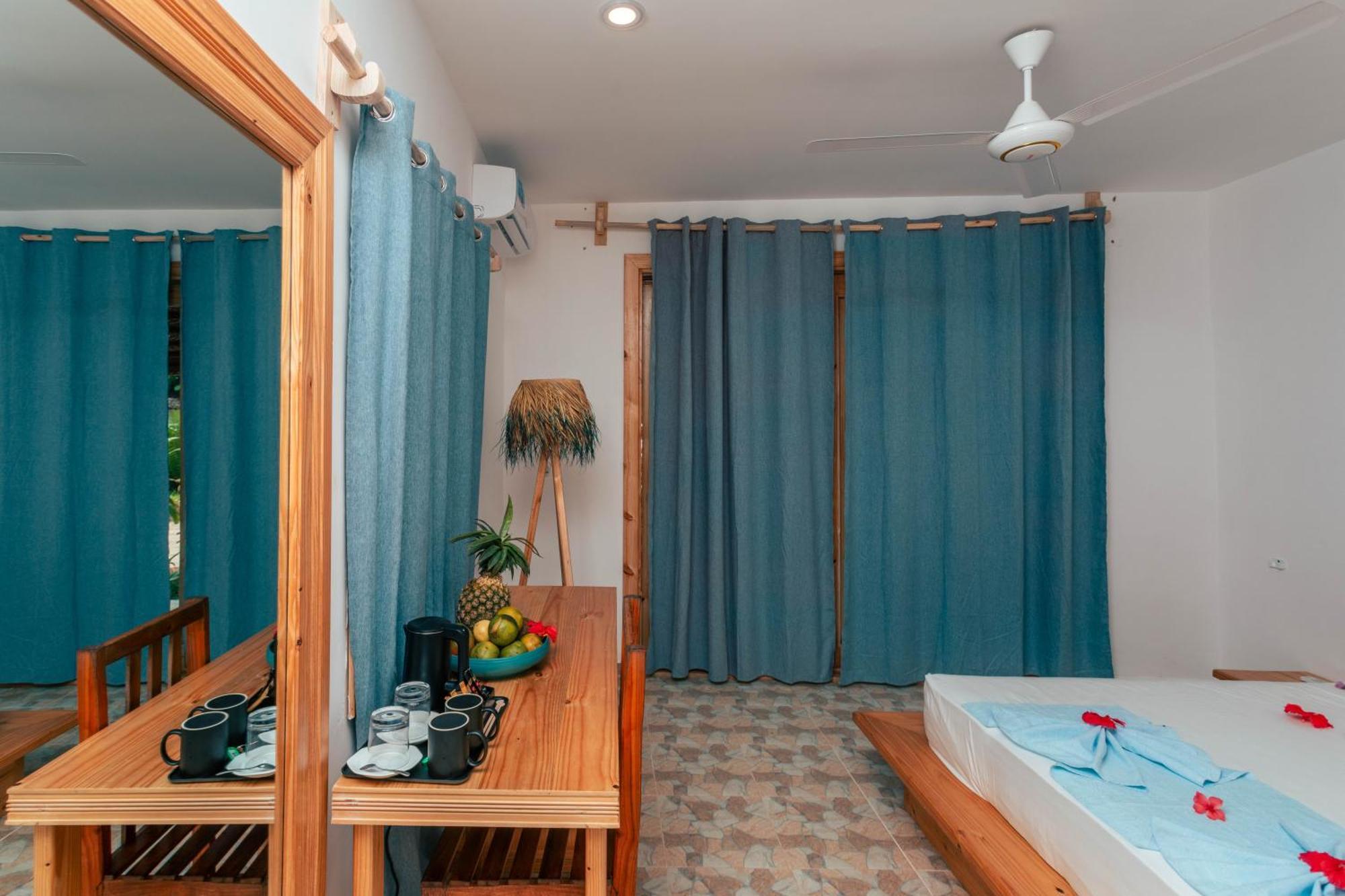 Tiki Club & (adults Only) Hotel