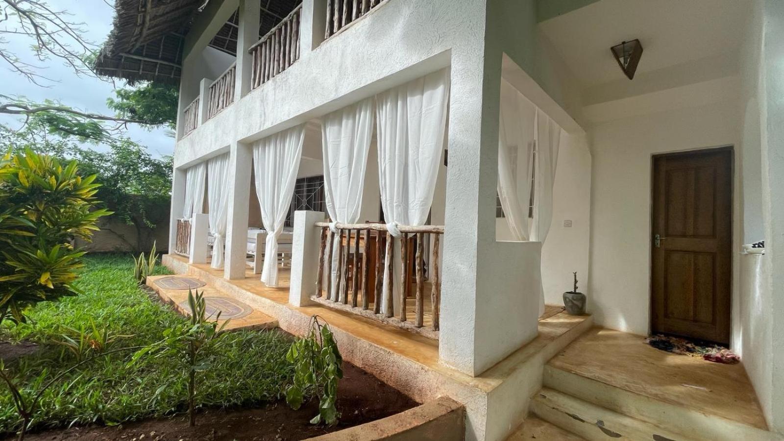Breeze Apartment
