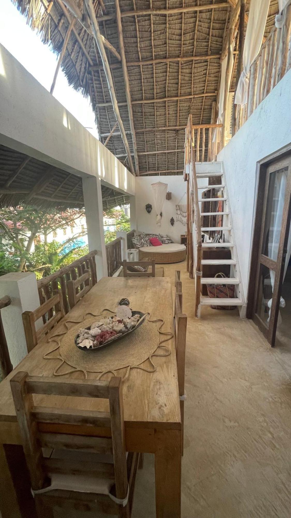 Breeze Apartment
