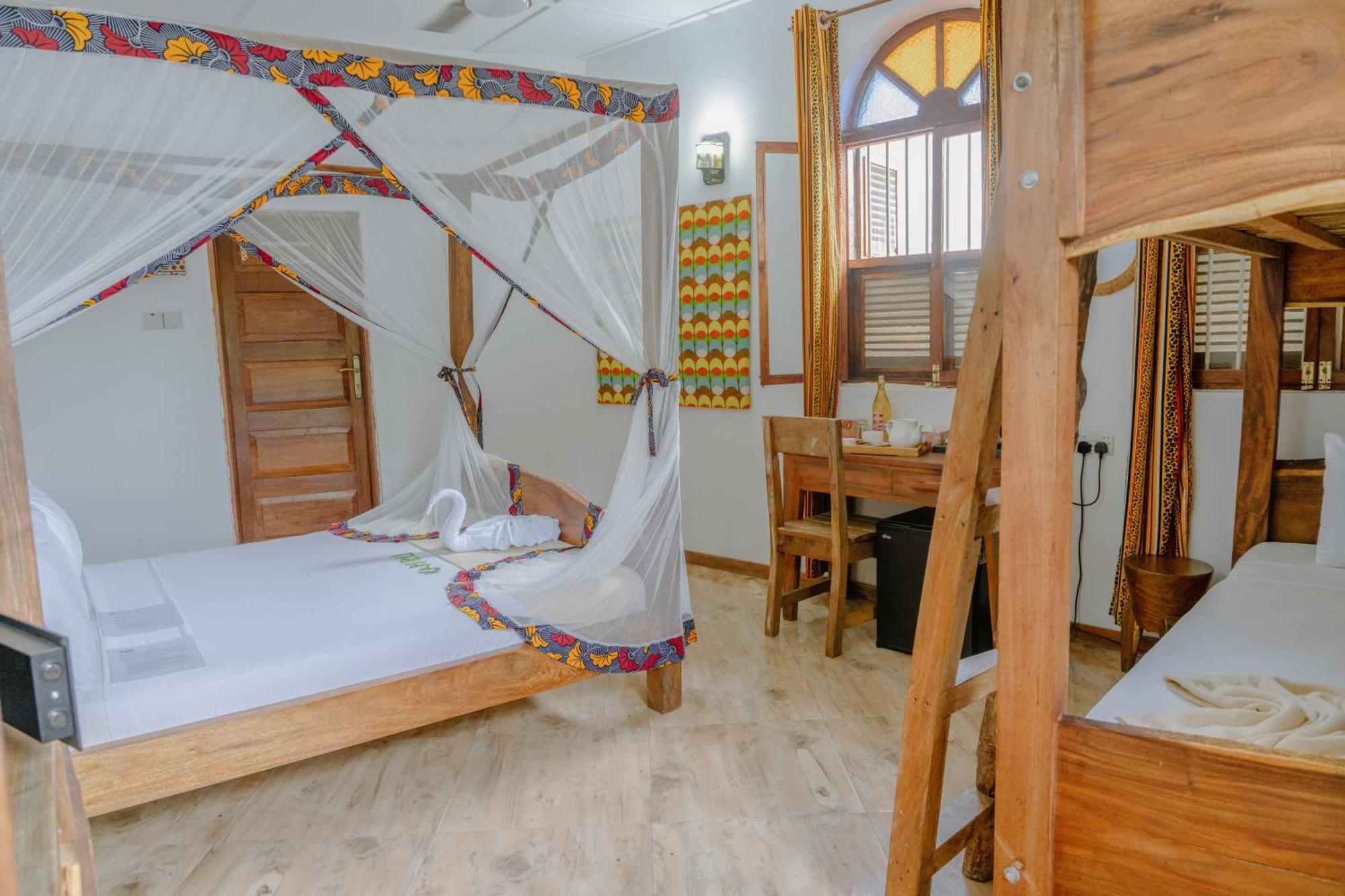 Hotel Shoki Shoki House Stone Town 2*