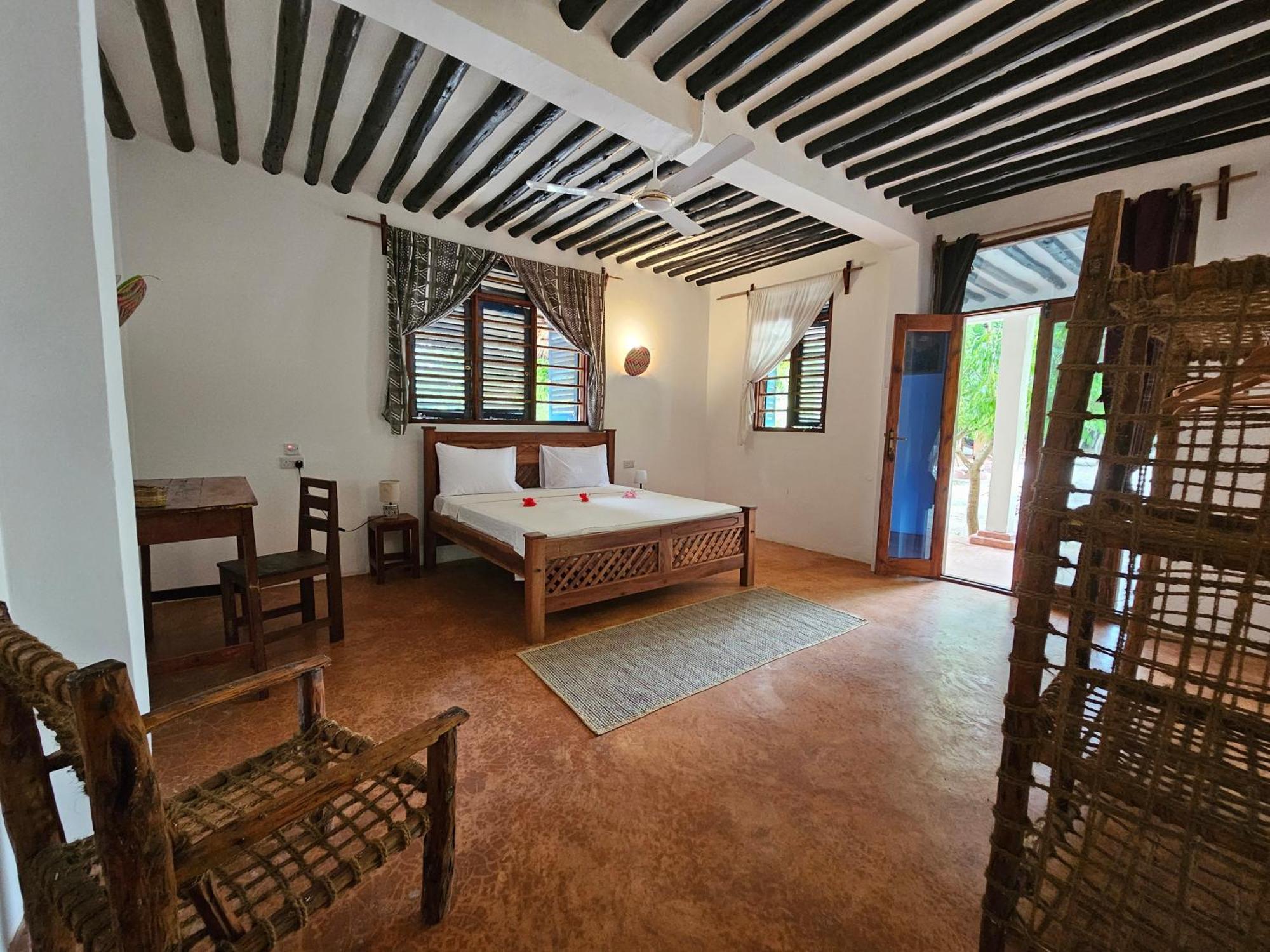 Karibu Maisha Bed & Breakfast