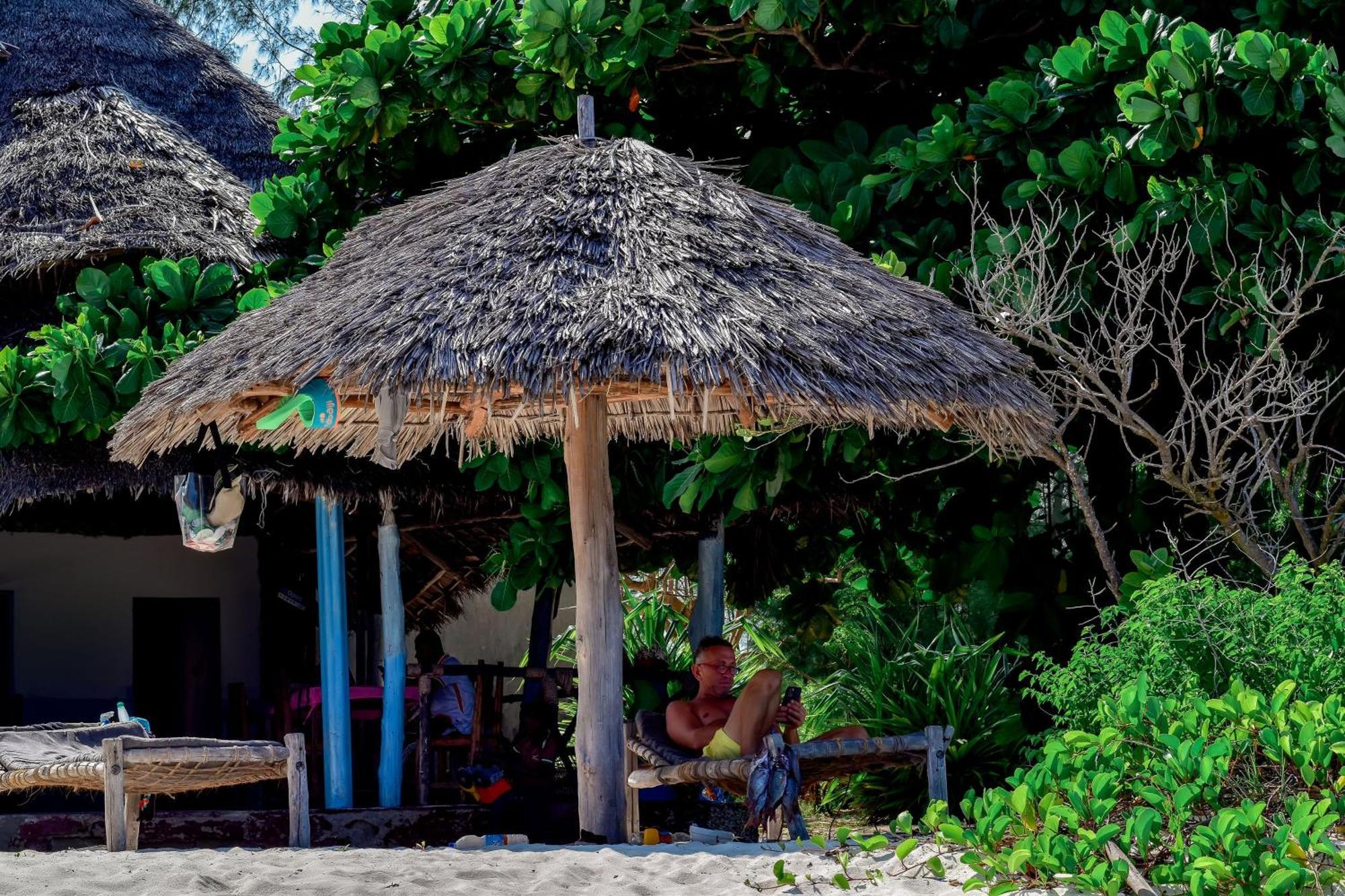 Lodge Blue Earth *
