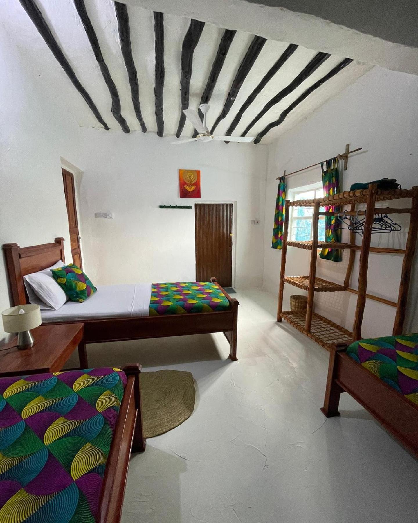 Bed & Breakfast Malaika House