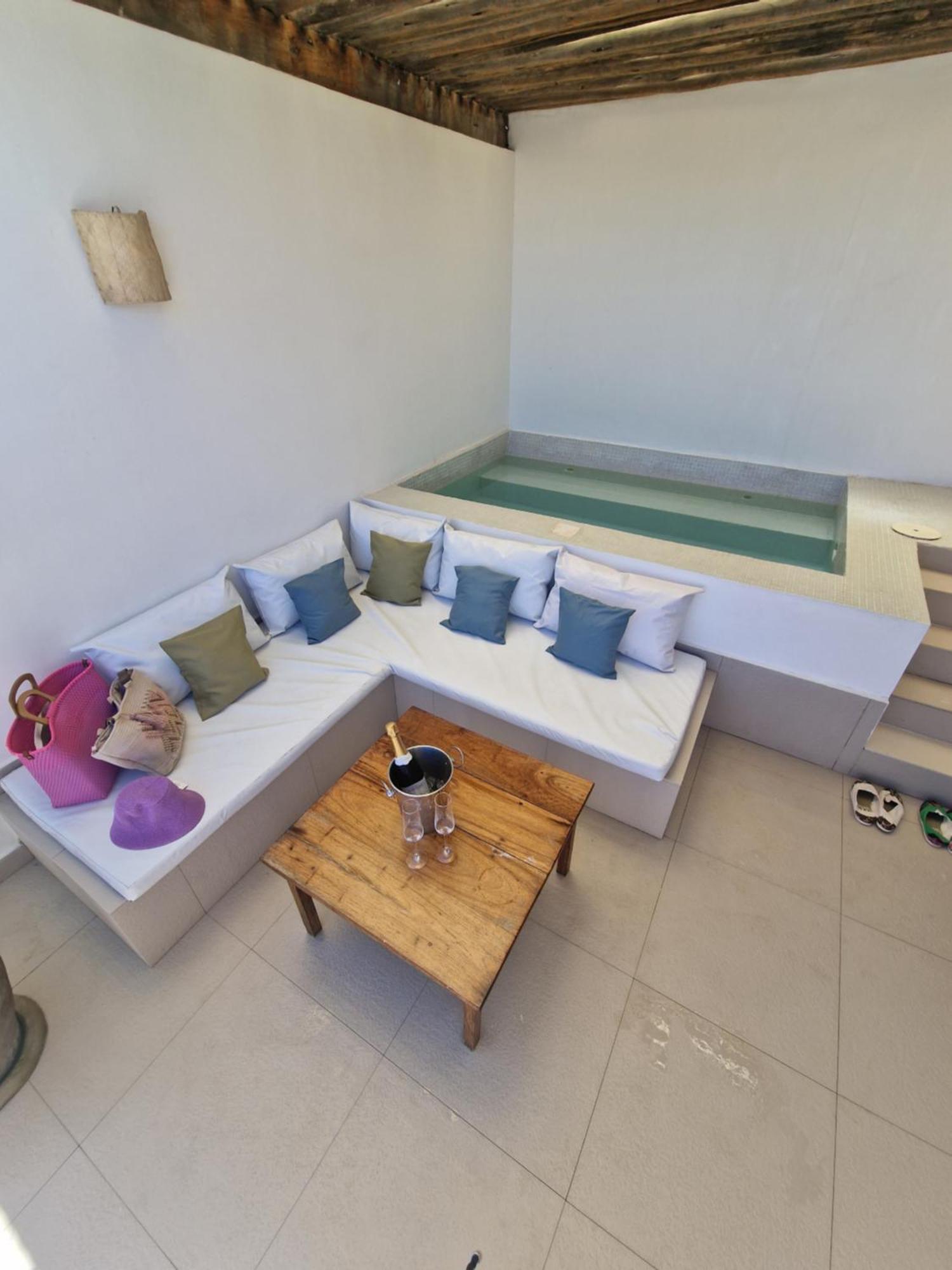 Dhow Boutique Hotel 4*