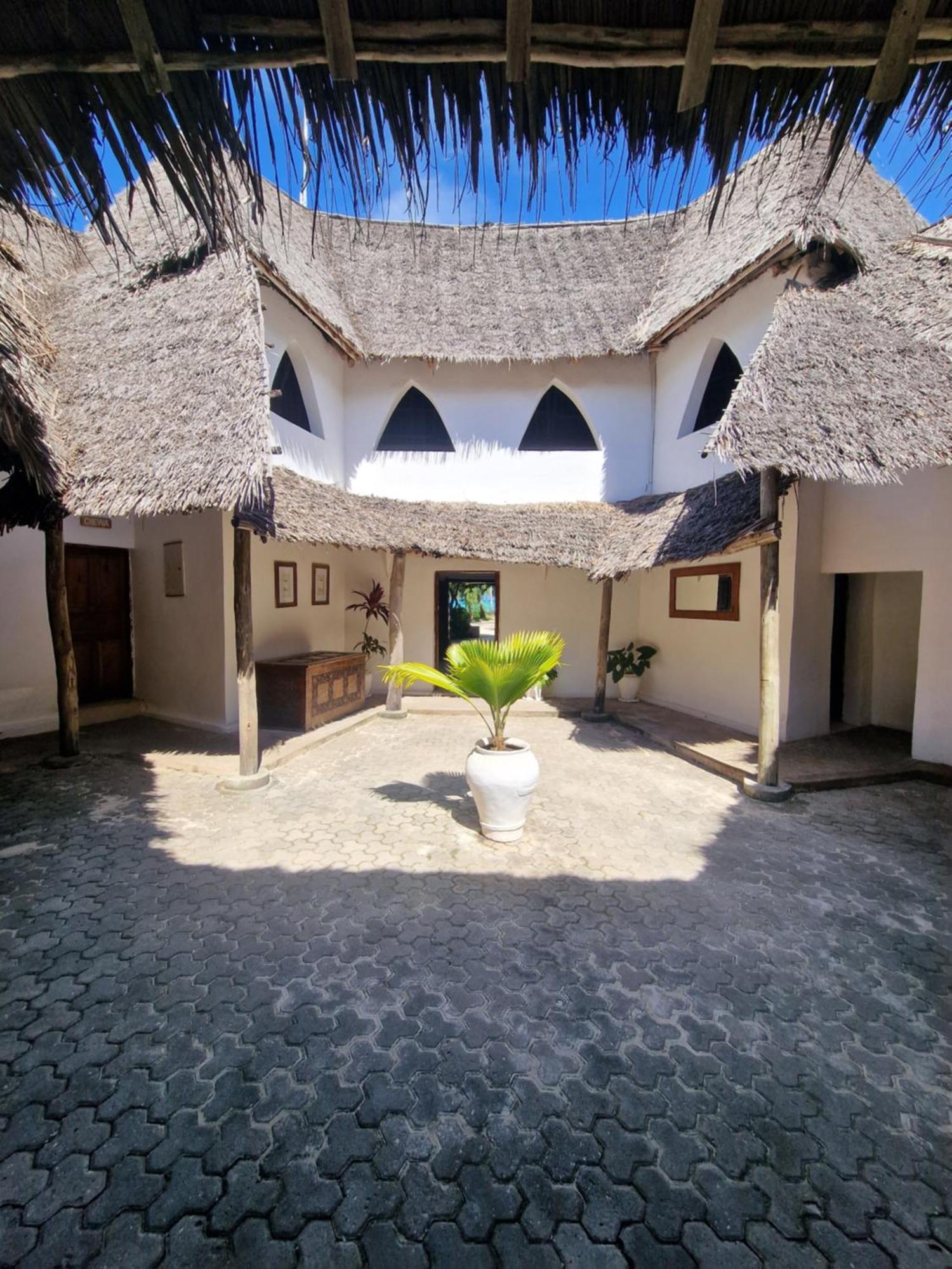 Dhow Boutique 4*