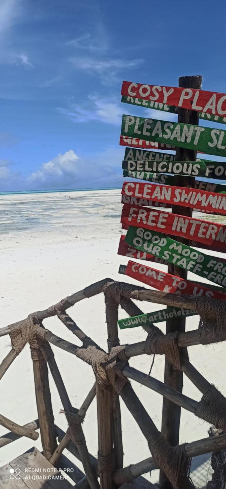 Art Zanzibar Bed & Breakfast