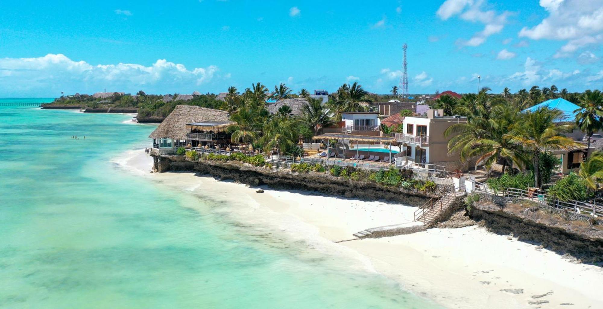 Coral Rocks & Restaurant
