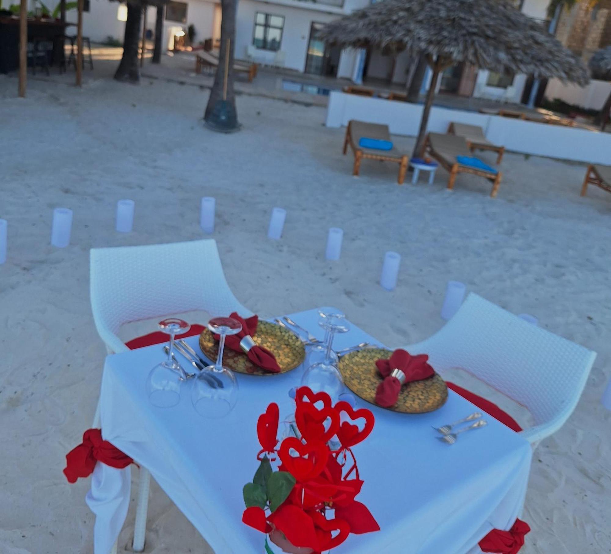 Bianco Azzurro & Restaurant Hotel Pwani Mchangani
