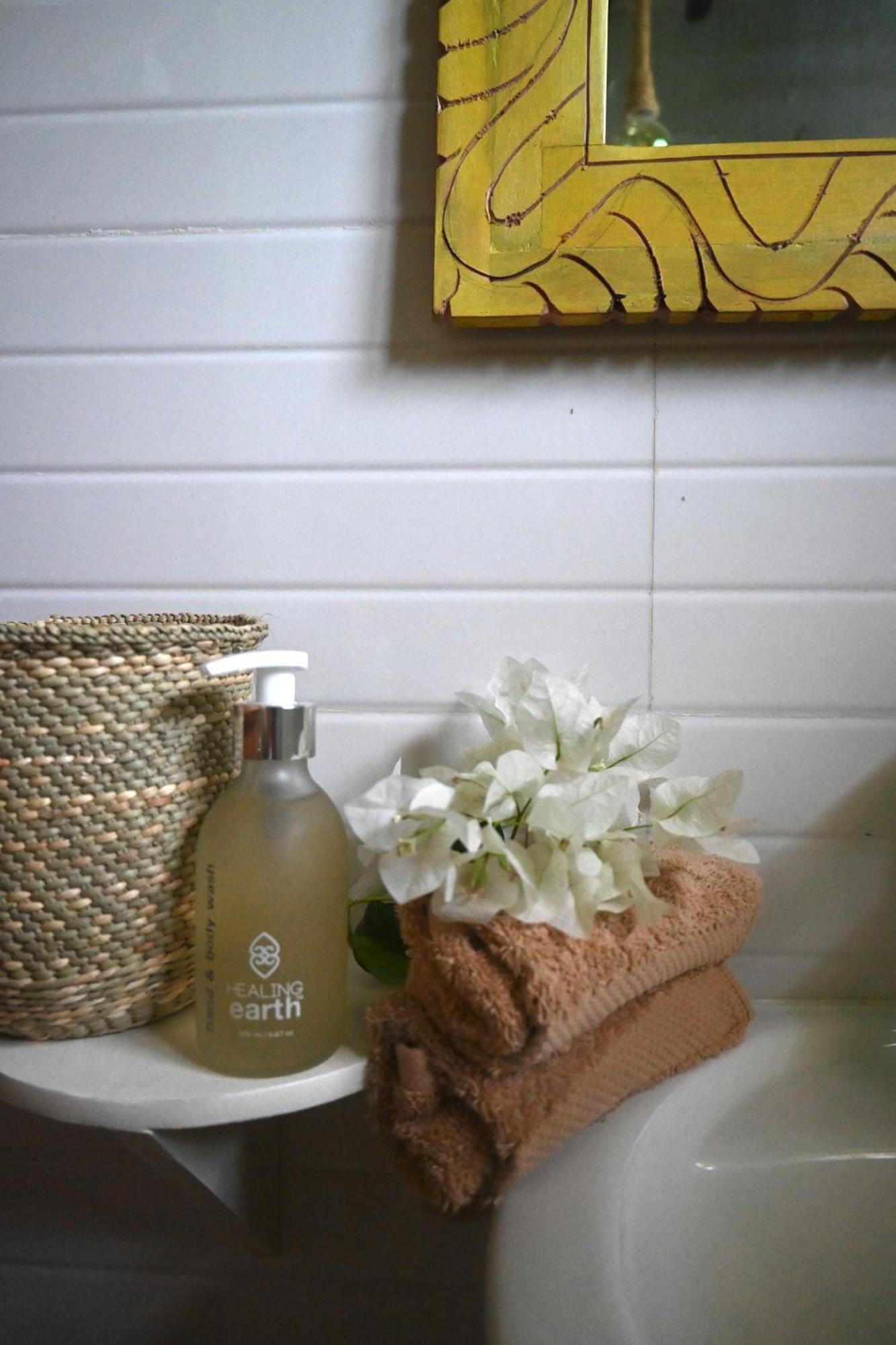 Minted Boutique *