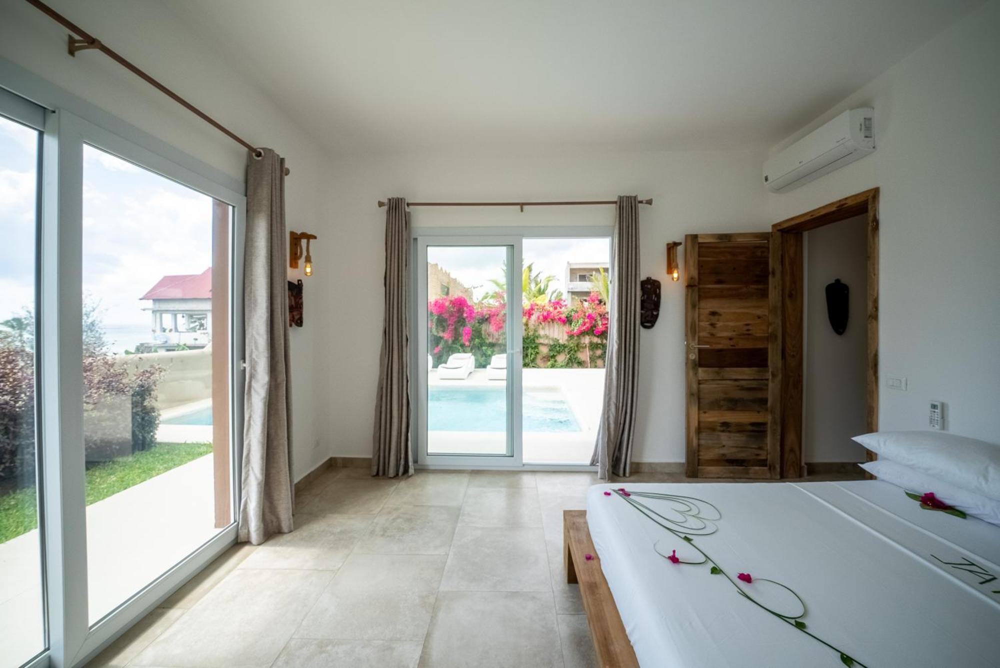 Holiday home Sandbank View - Private Pool- Zanzibarhouses *