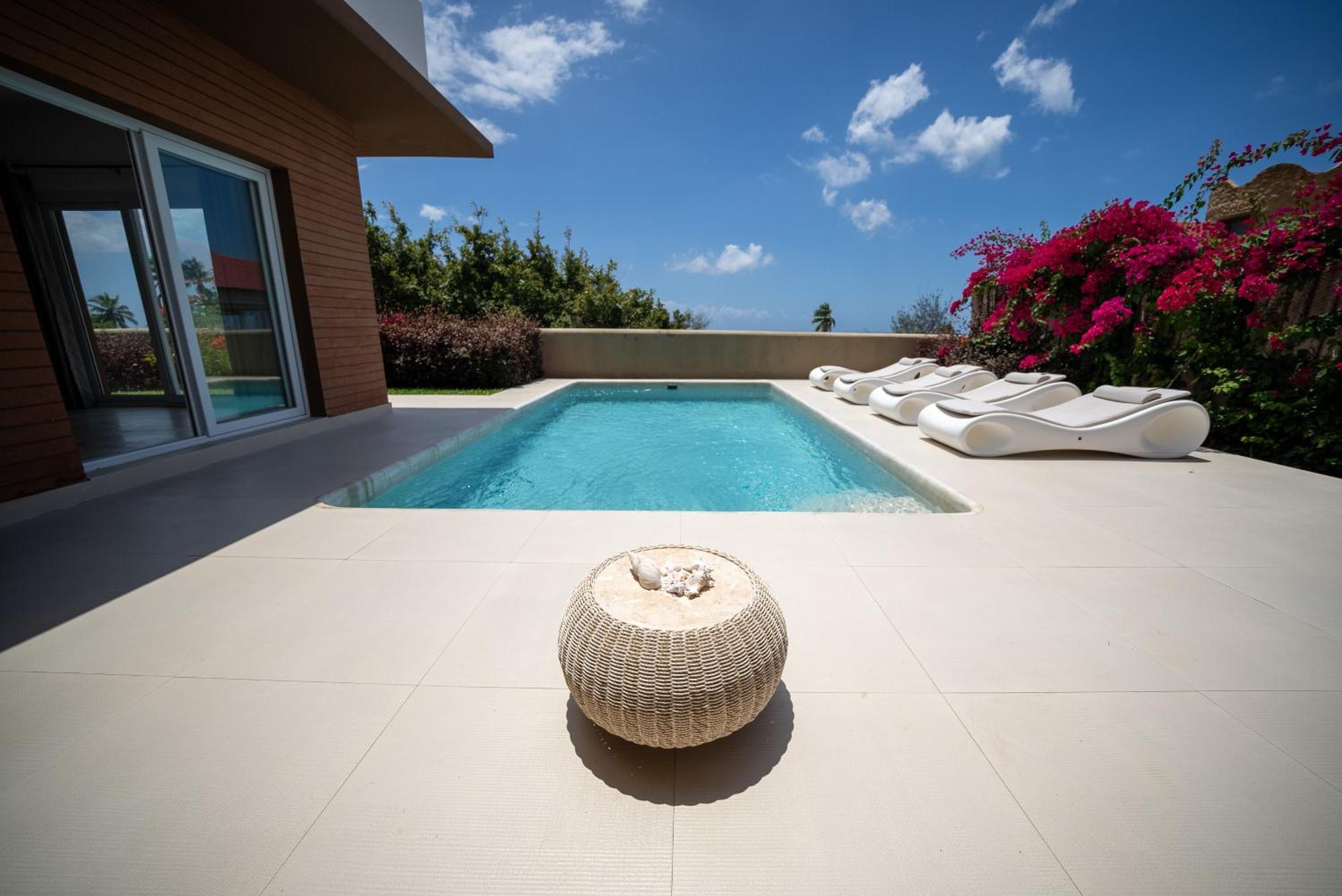 Sandbank View - Private Pool- Zanzibarhouses *
