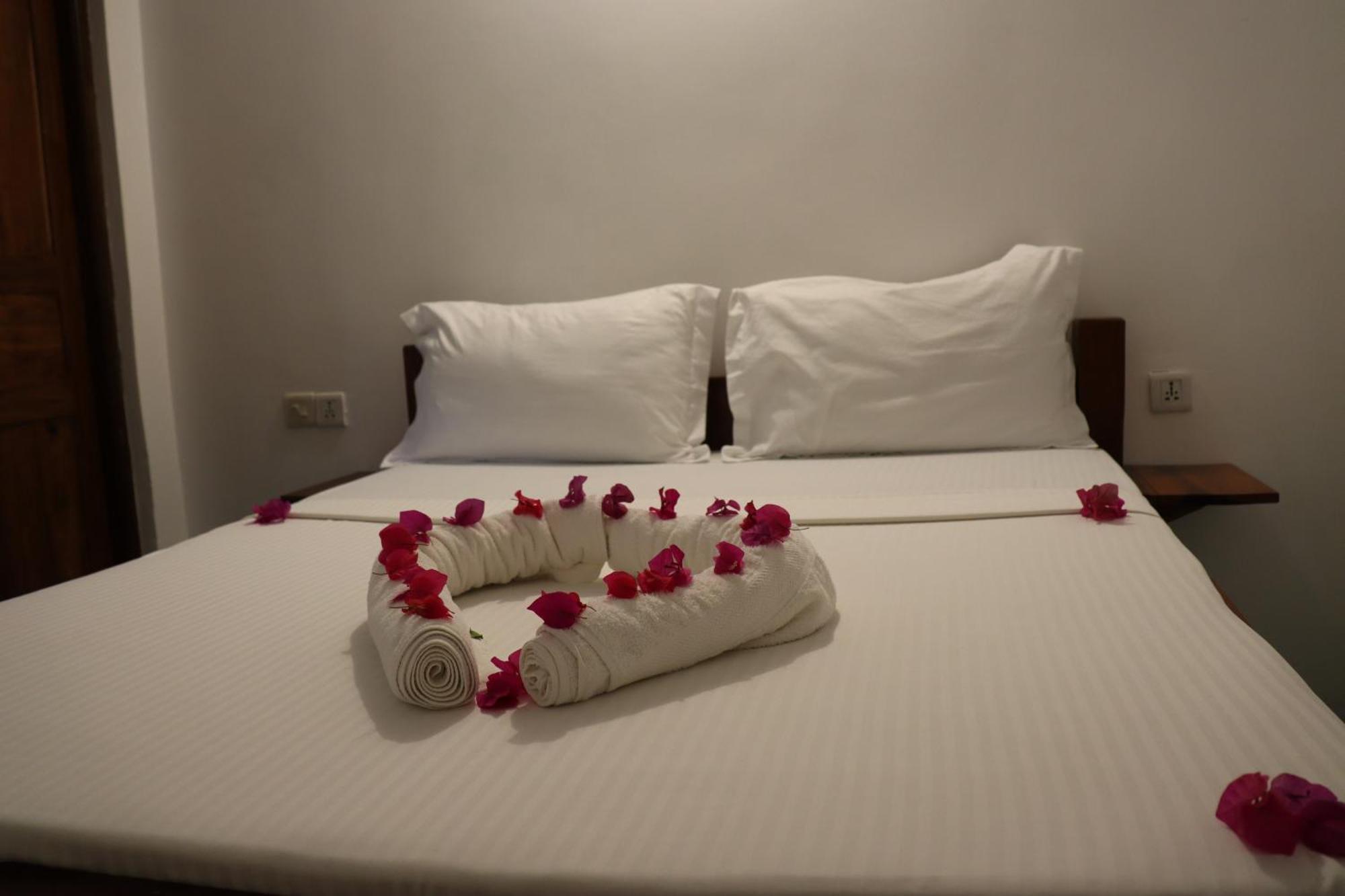 Hotel Sky & Zanzibar