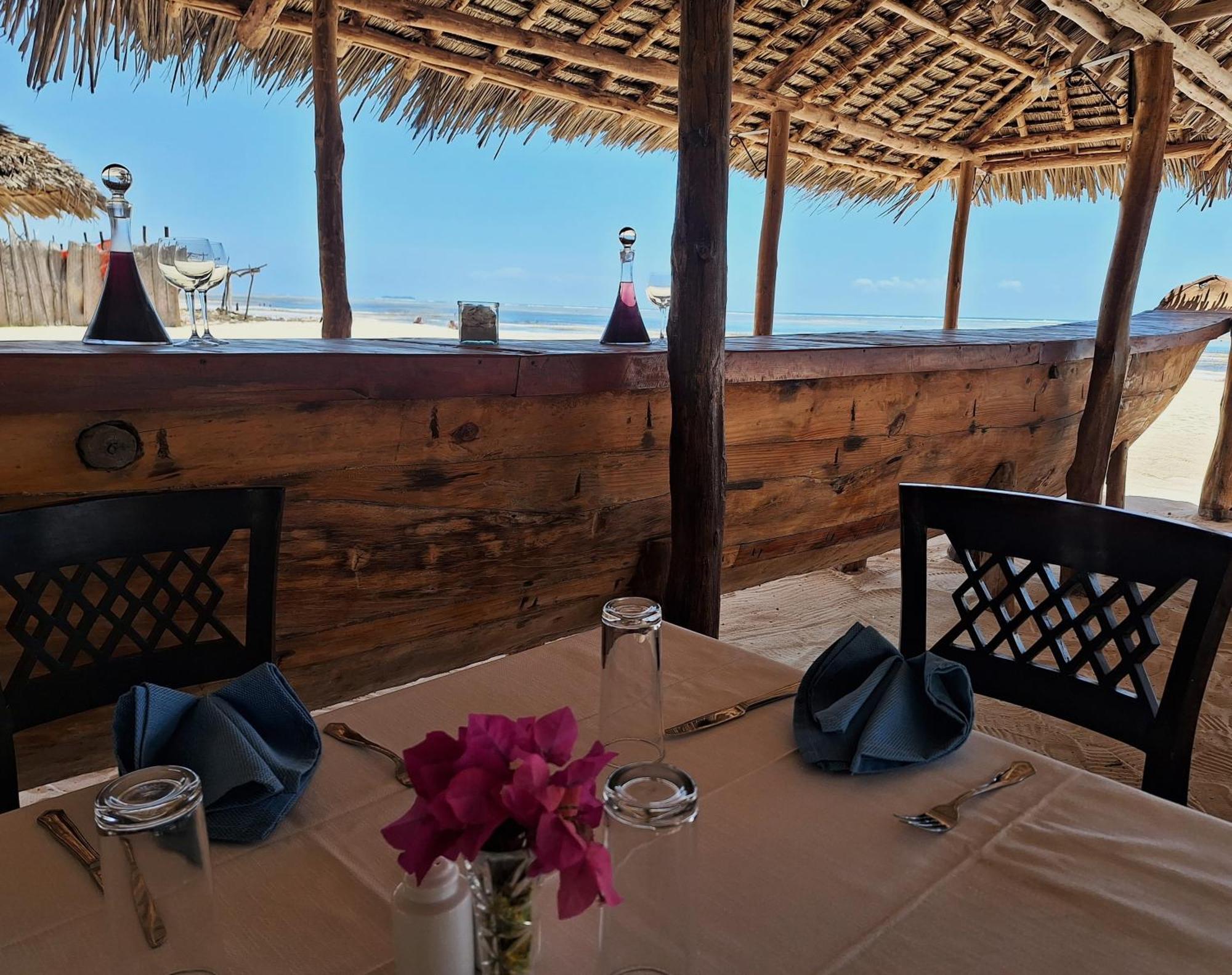 Bianco Azzurro & Restaurant Hotel
