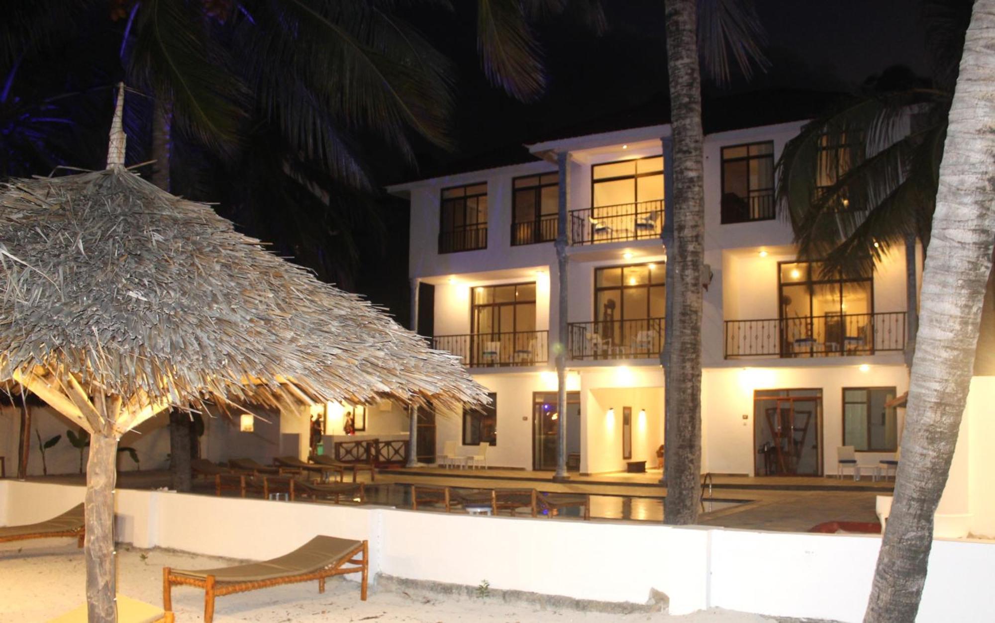 Bianco Azzurro & Restaurant 2* Pwani Mchangani
