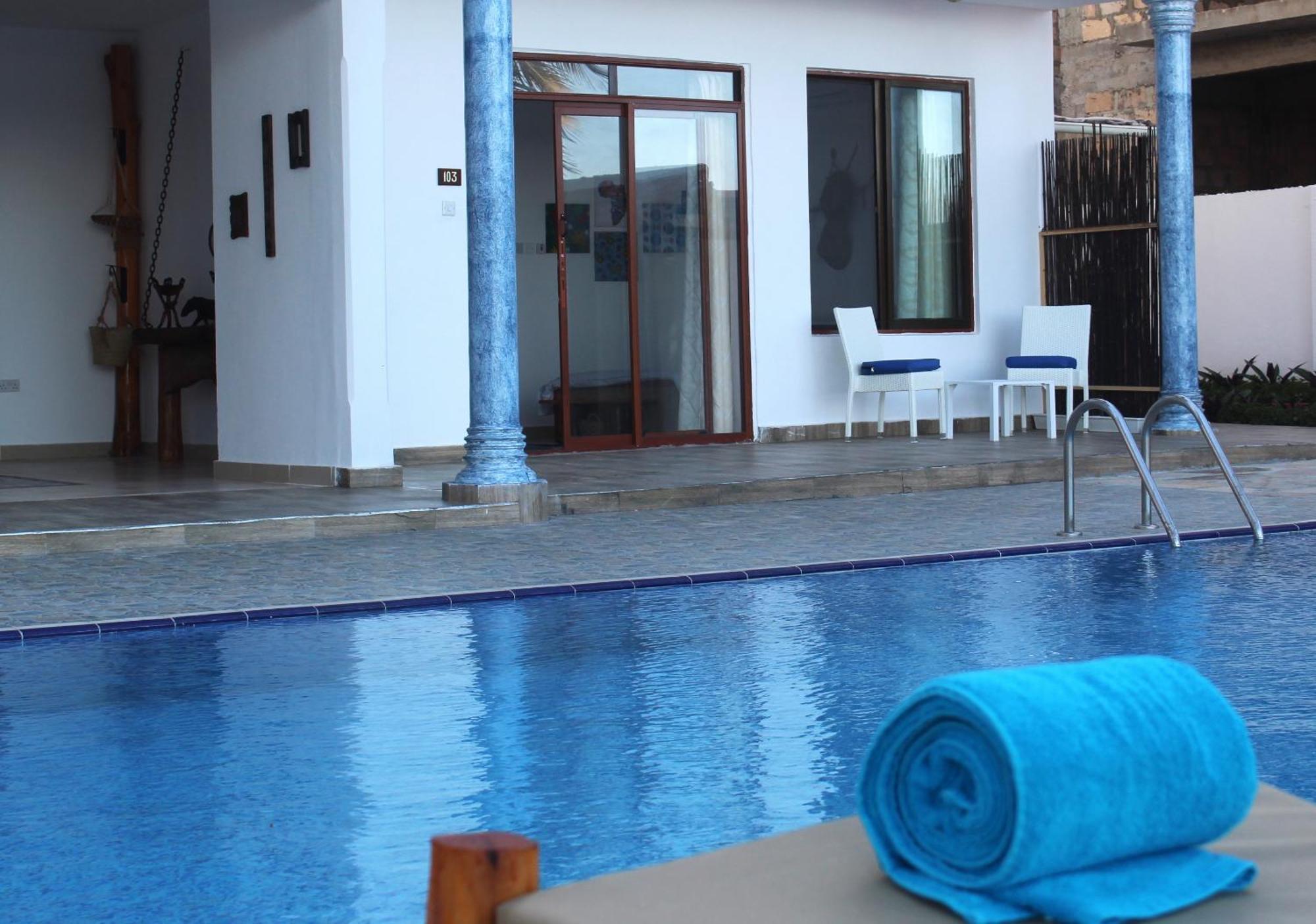 Hotel Bianco Azzurro & Restaurant Pwani Mchangani