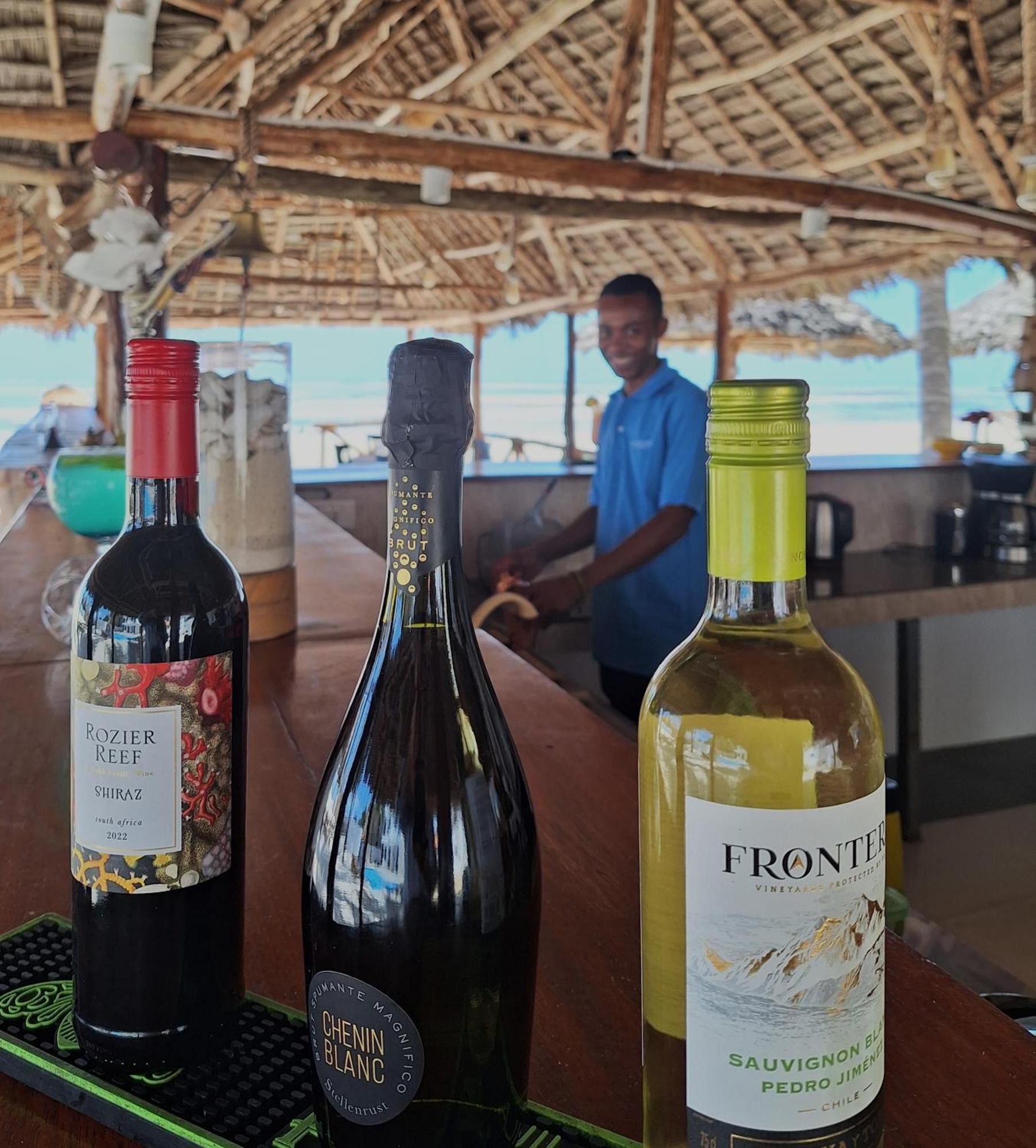 Bianco Azzurro & Restaurant Hotel Pwani Mchangani