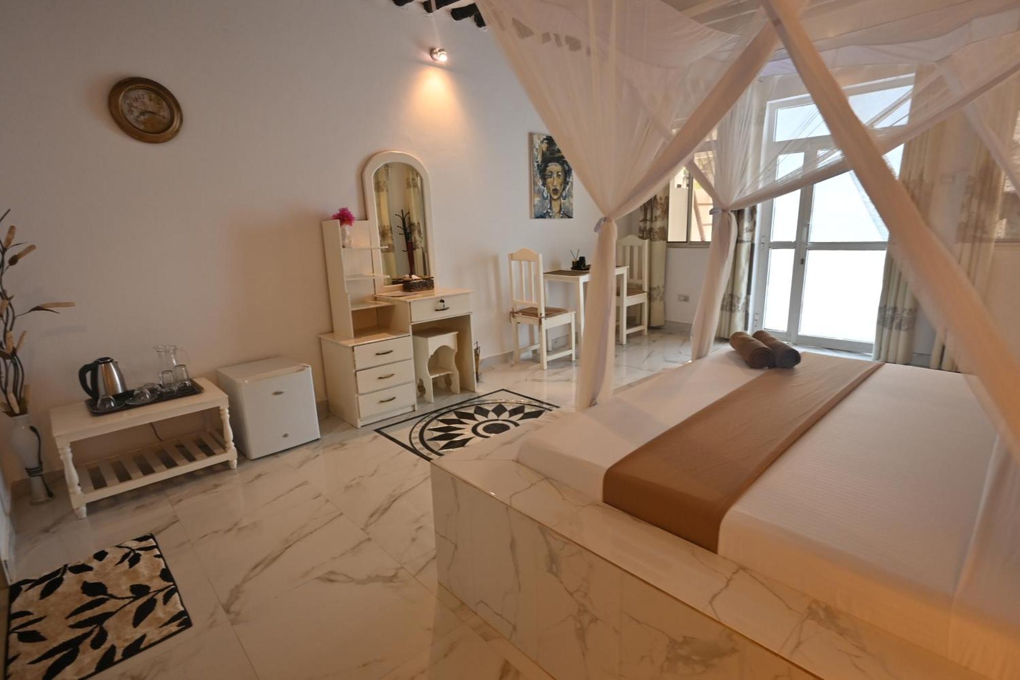 Ananda Zanzibar 2* Bwejuu
