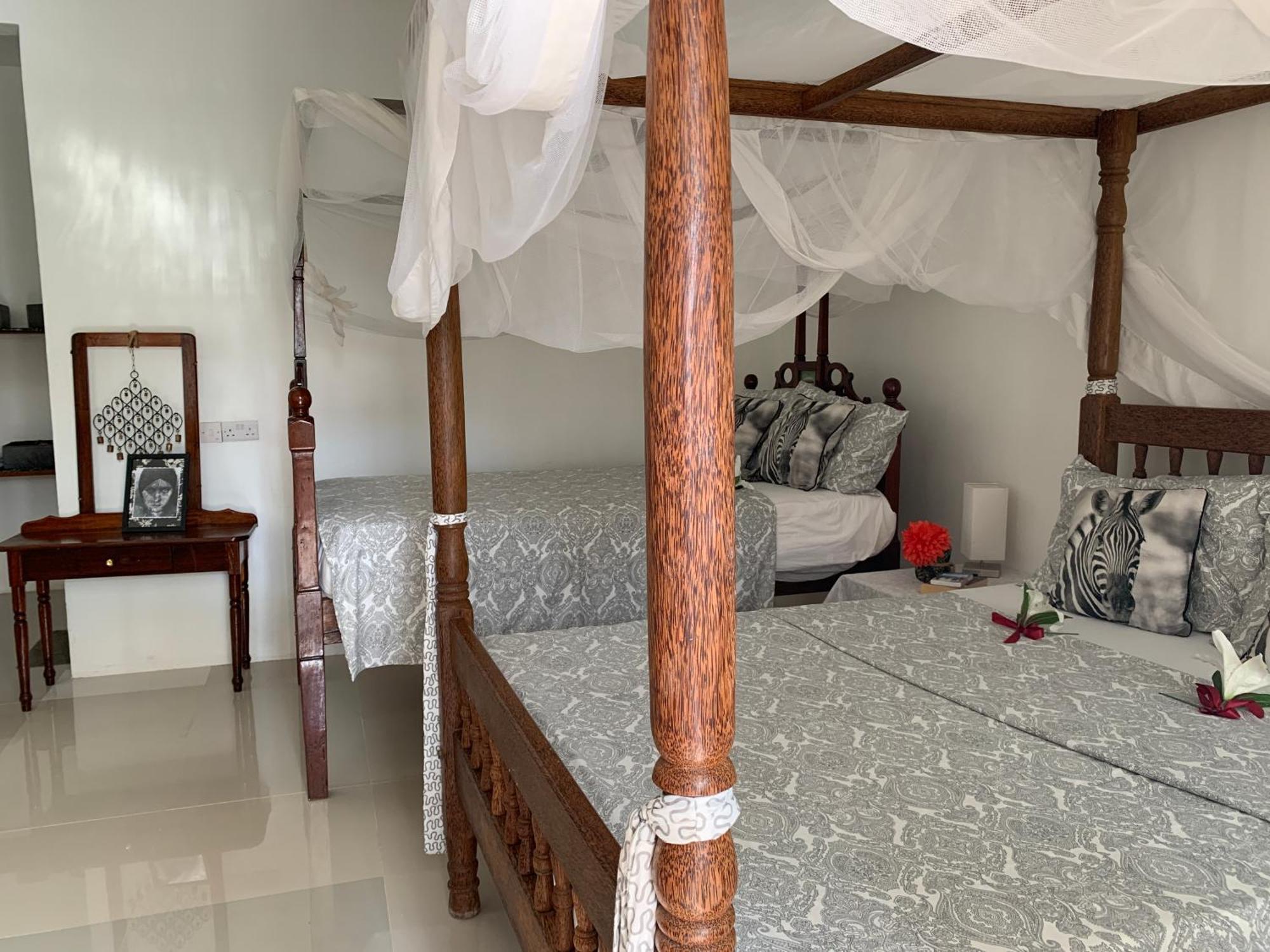 Bed & Breakfast Retreat *