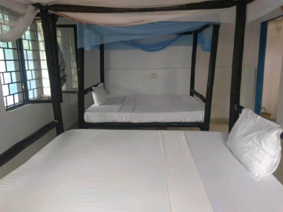 Privatunterkunft Tayana Place