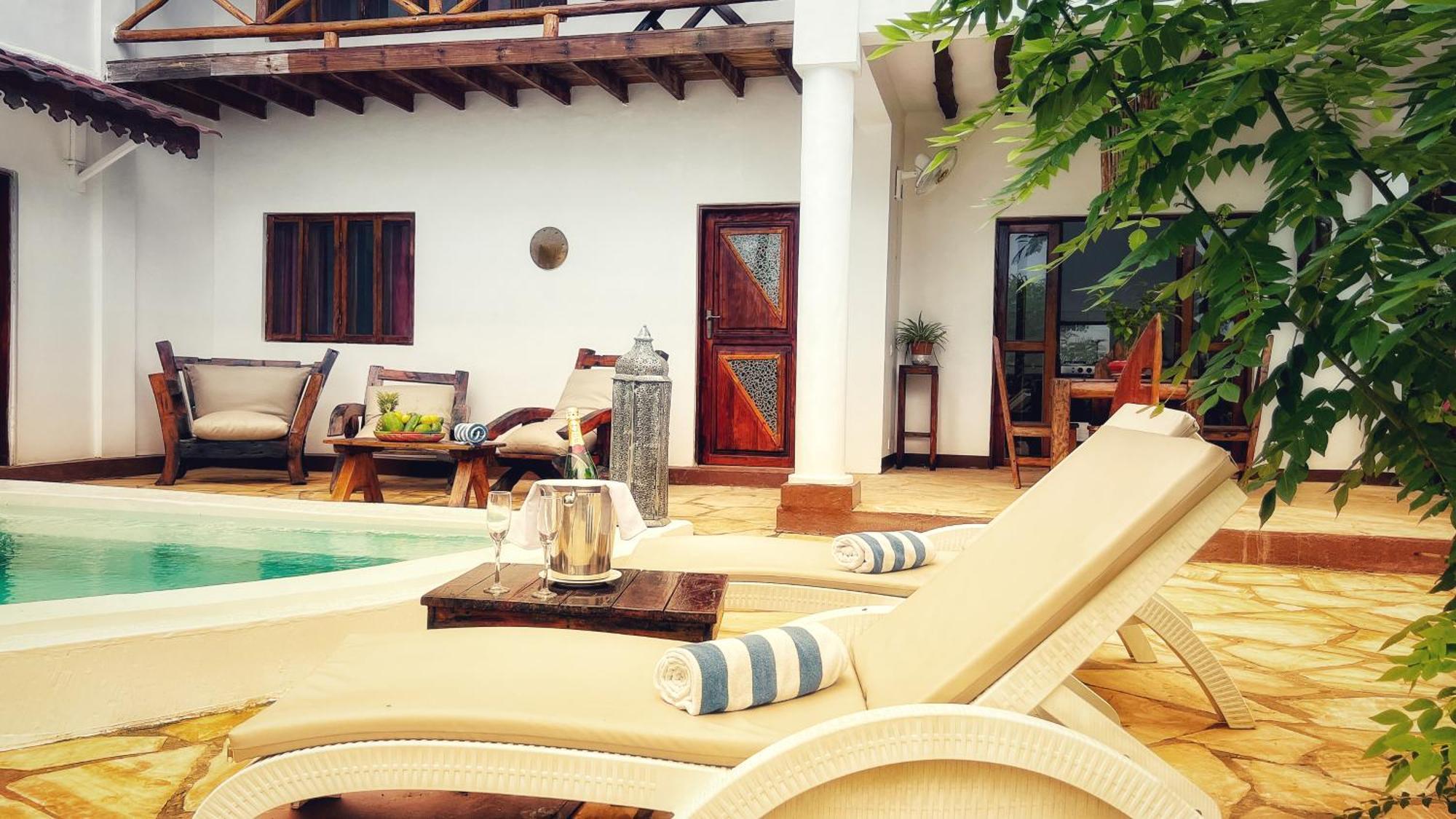 Kibanda Natural 4* Kendwa