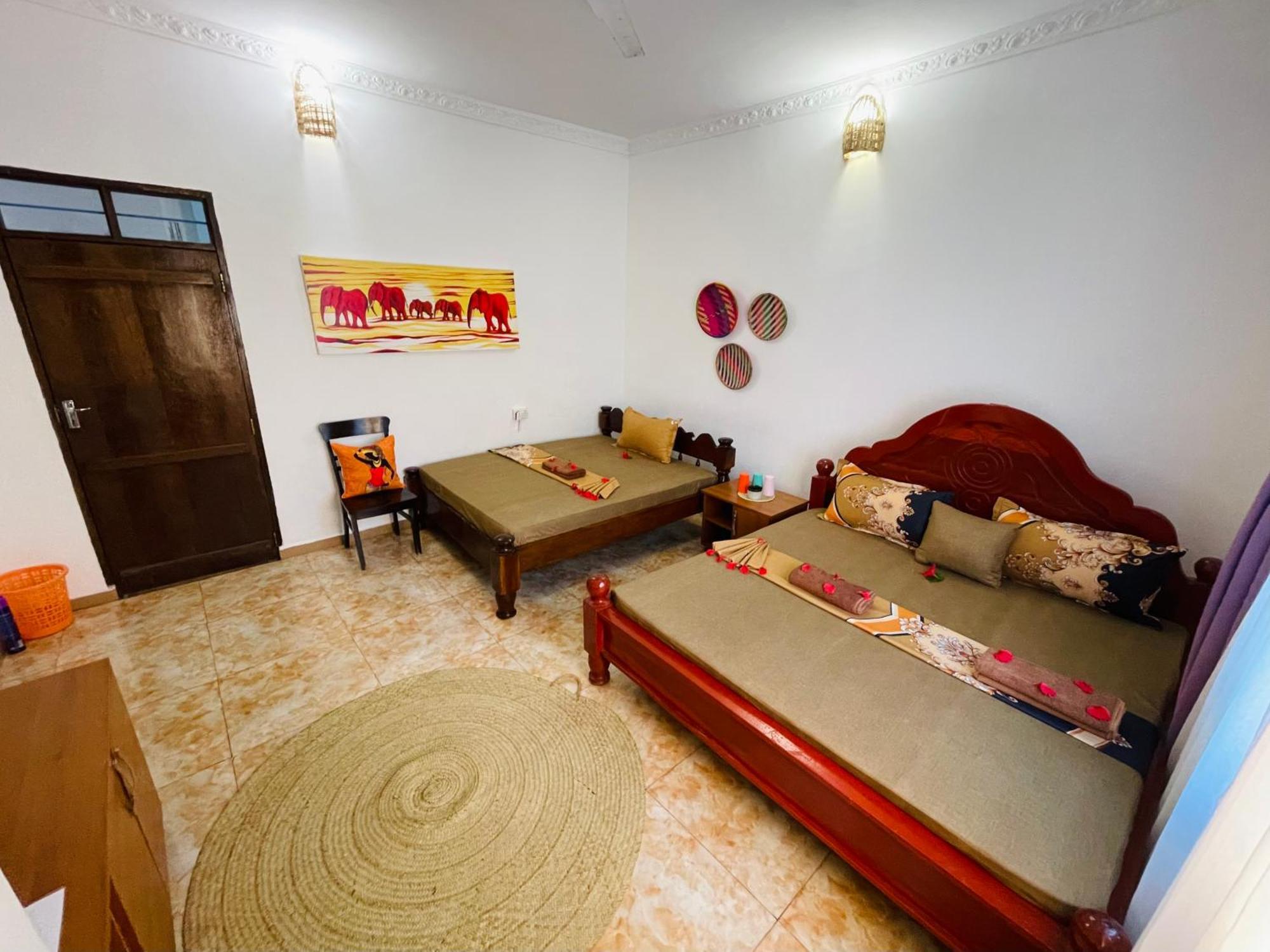 Max Hotel