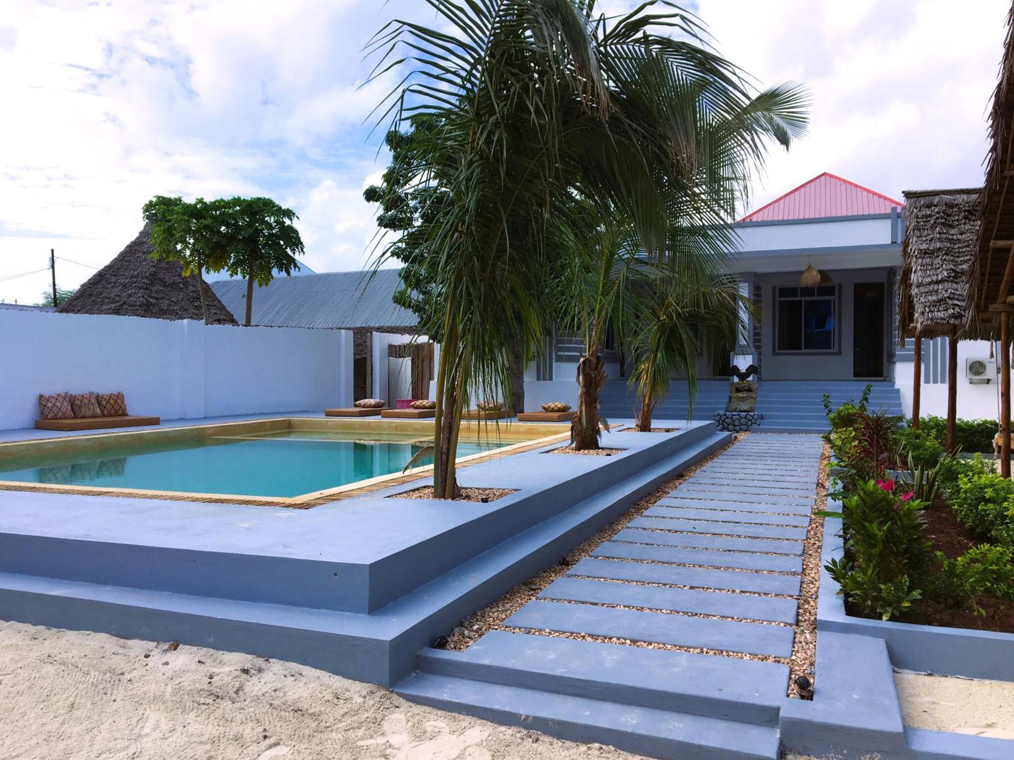 Uhuru House And Restaurant Nungwi