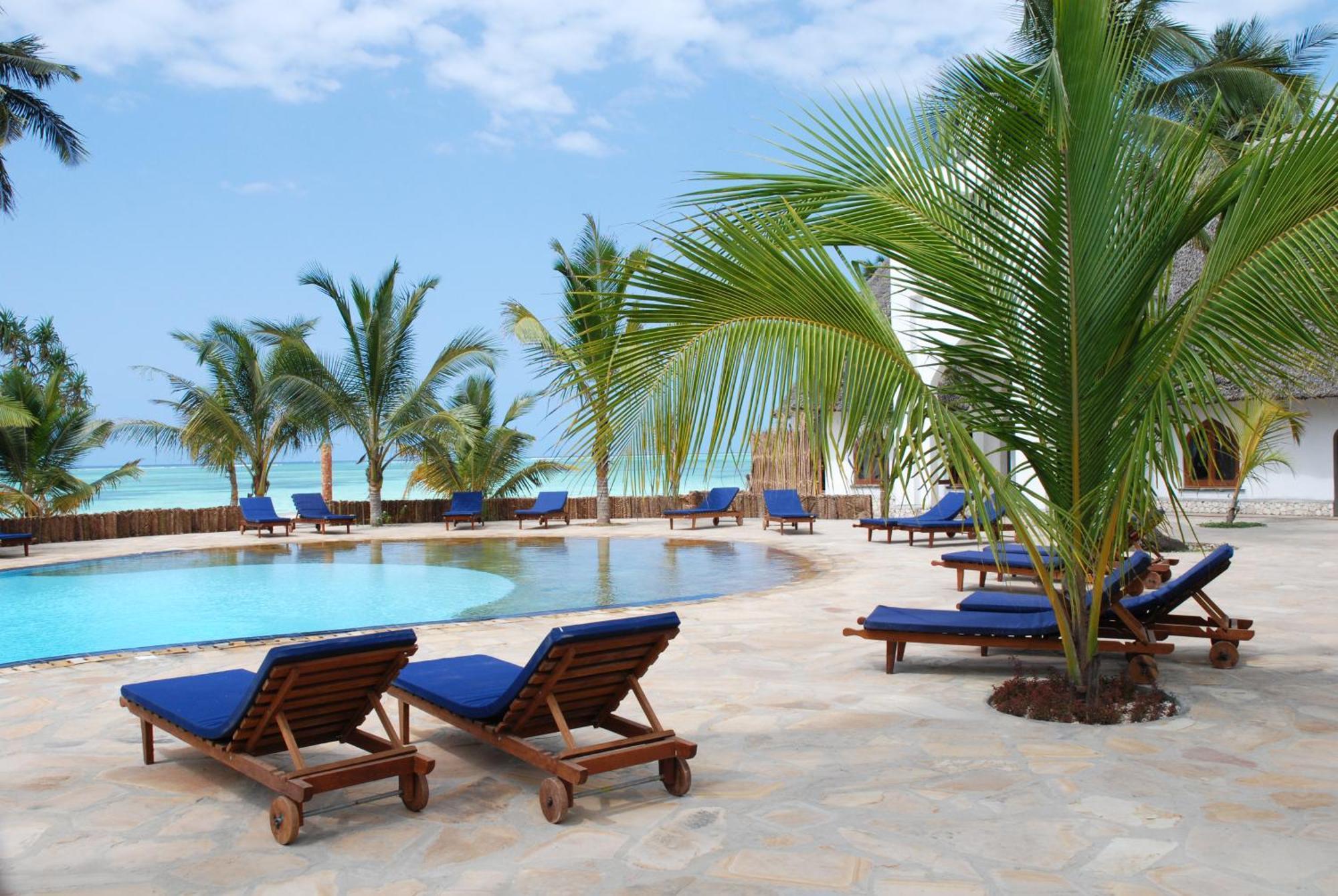 Sultan Sands Island & Spa Hotel