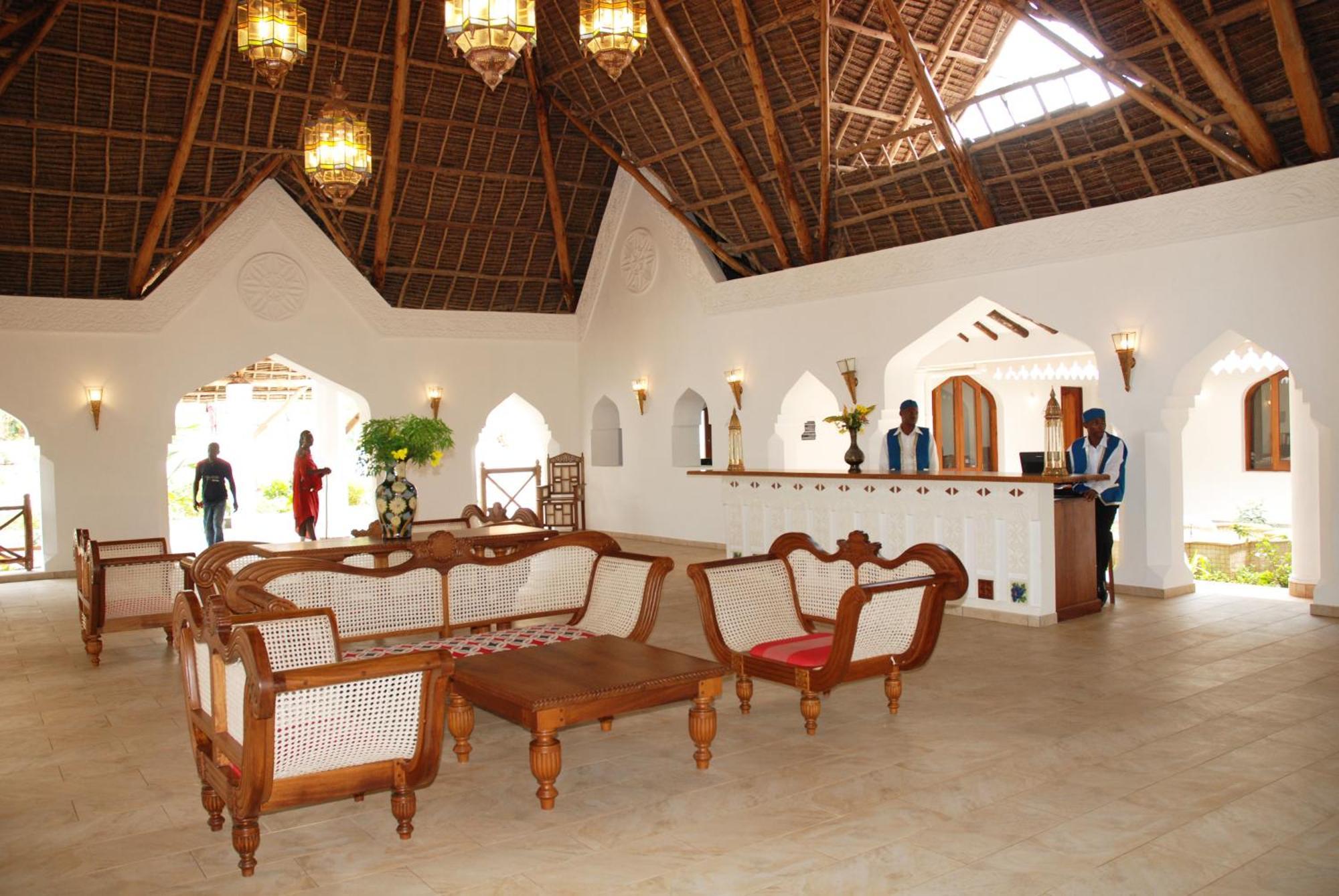 Hotel Sultan Sands Island & Spa 4*