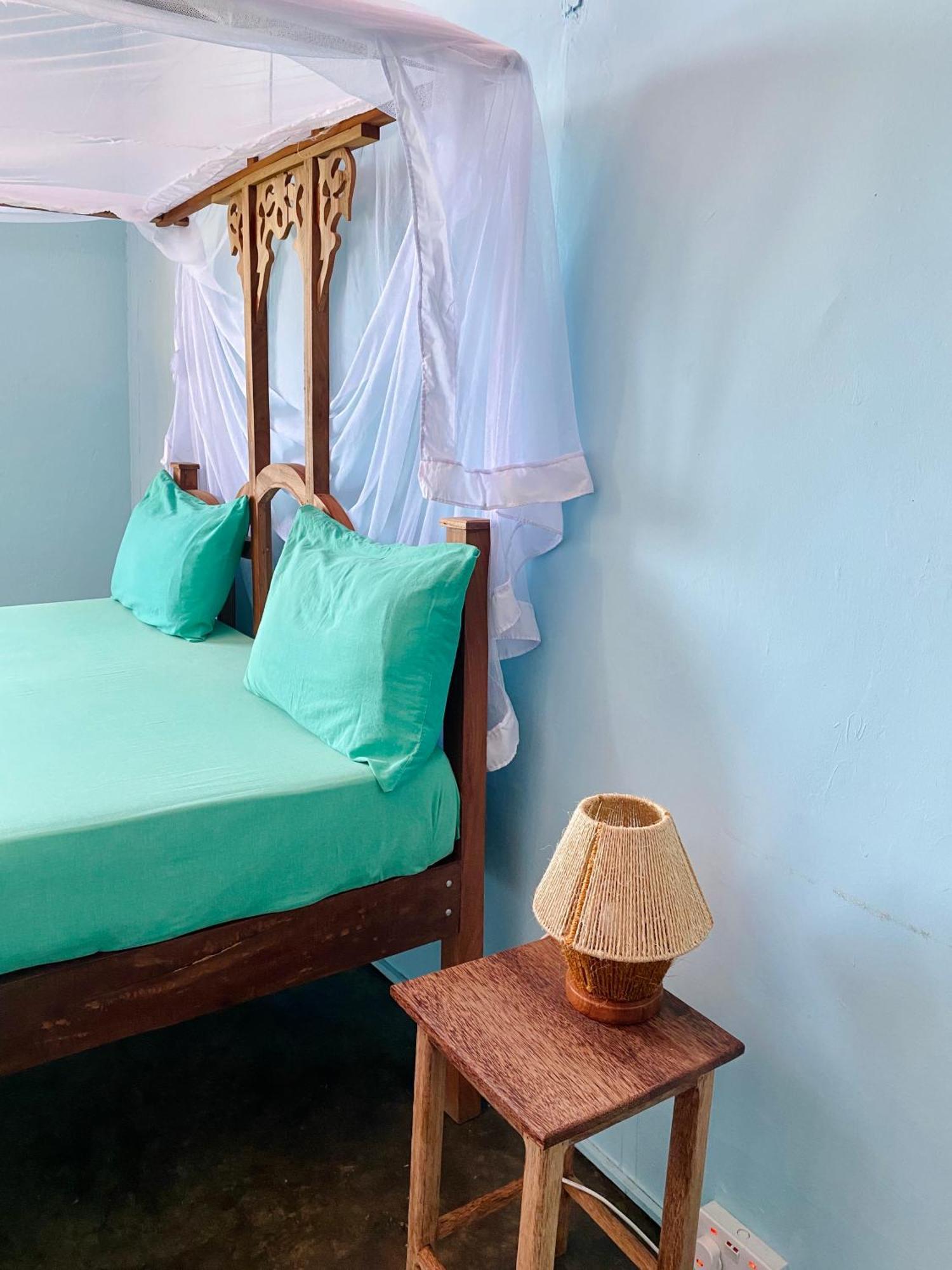 Bed & Breakfast Balcony House