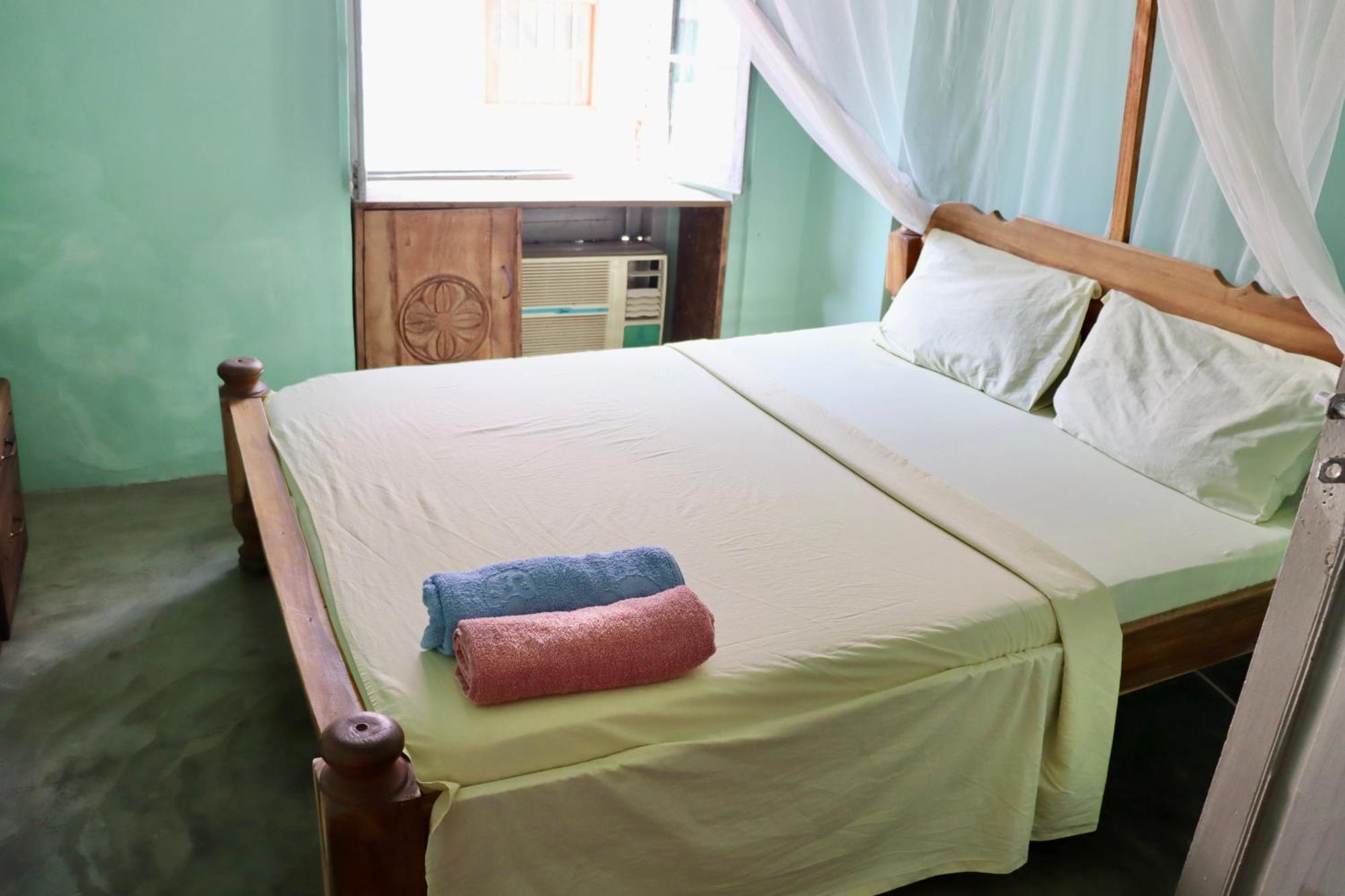 Bed & Breakfast Balcony House