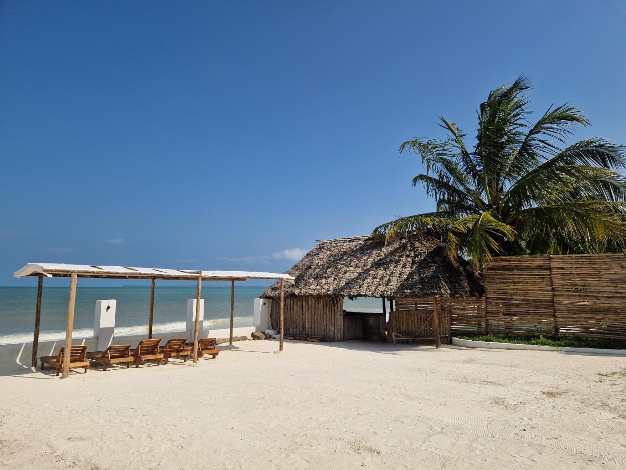 Hotel Uroa Zanzibar Vera By Moonshine 3*