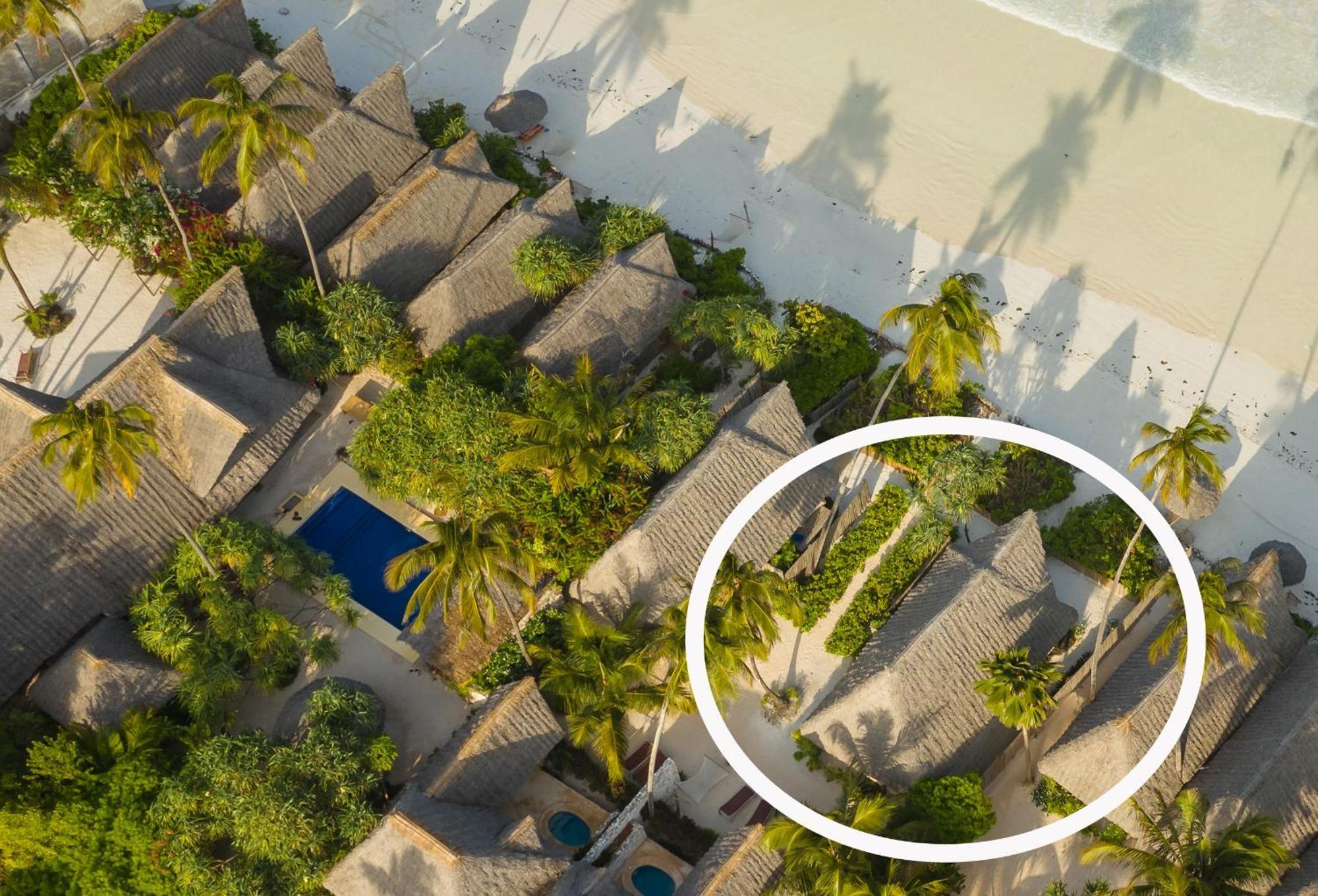 Zanzibar Sunrise At Bandas 4*