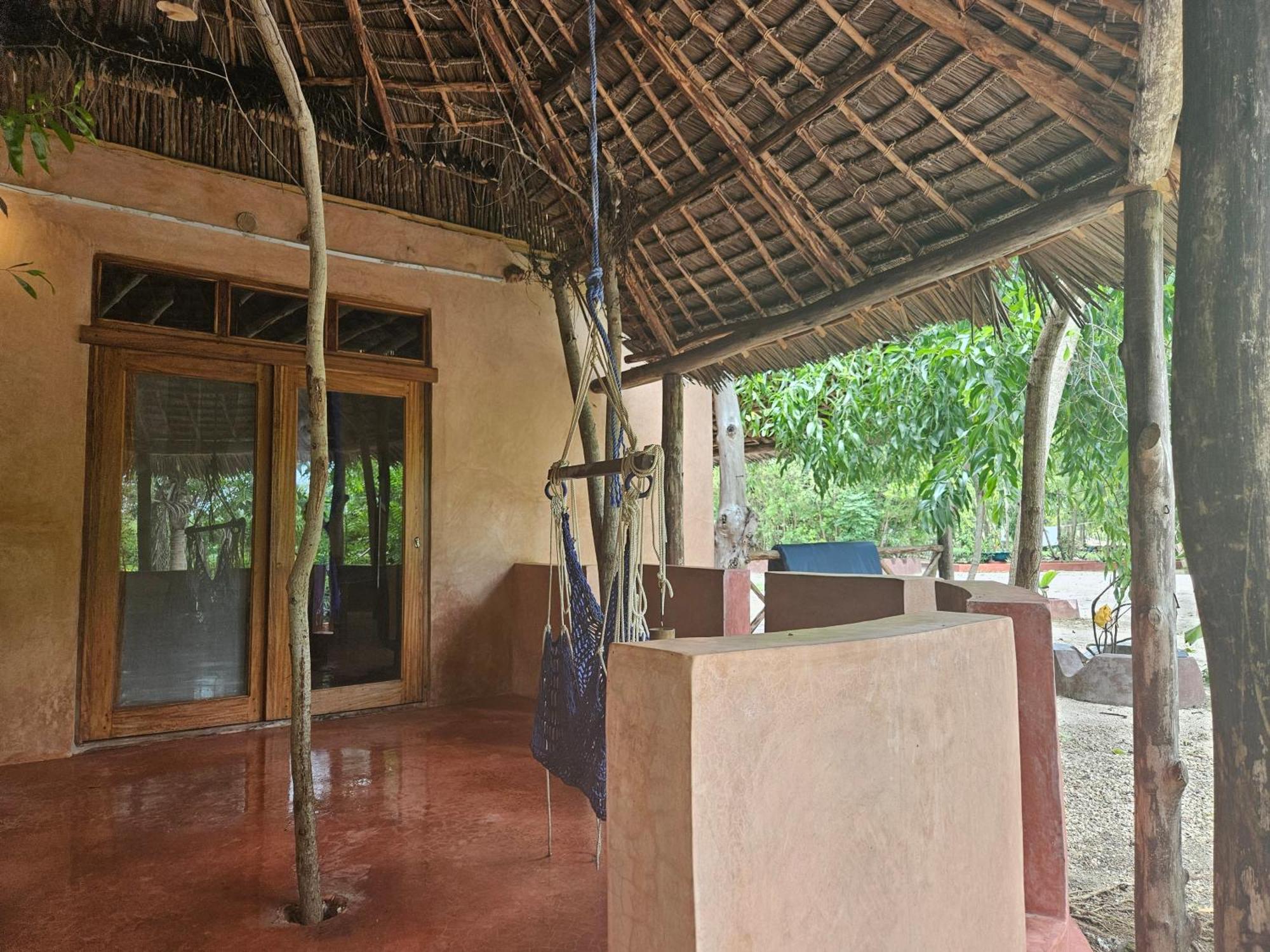 Karibu Maisha Bed & Breakfast *