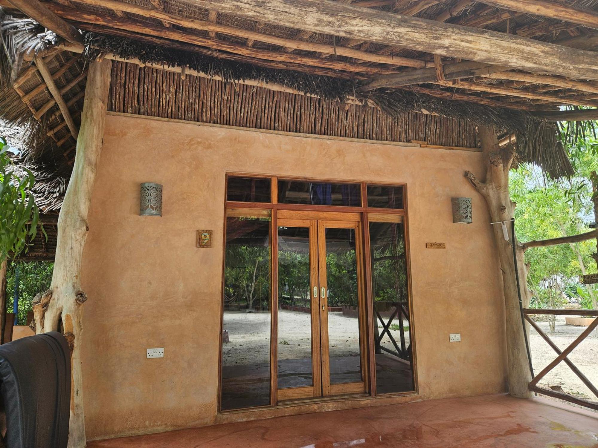 Karibu Maisha Bed & Breakfast Kizimkazi