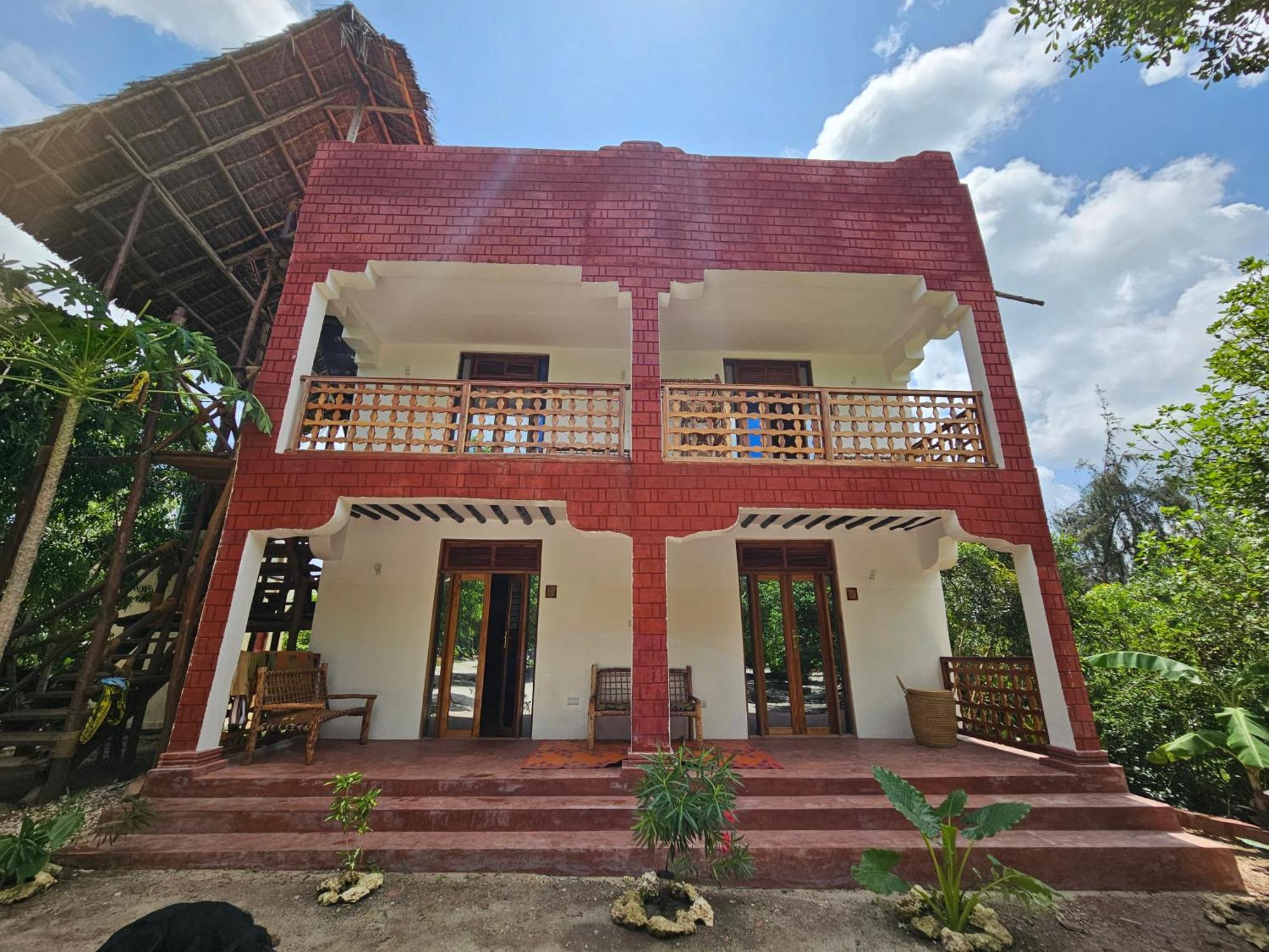 Karibu Maisha Bed & Breakfast