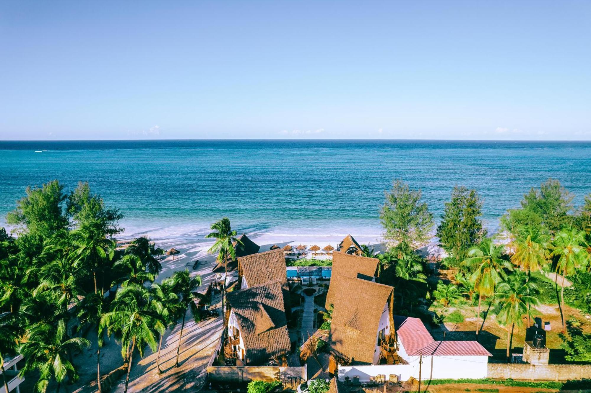 Resort La Perla Resort, Zanzibar - Your Beachfront Private Haven *