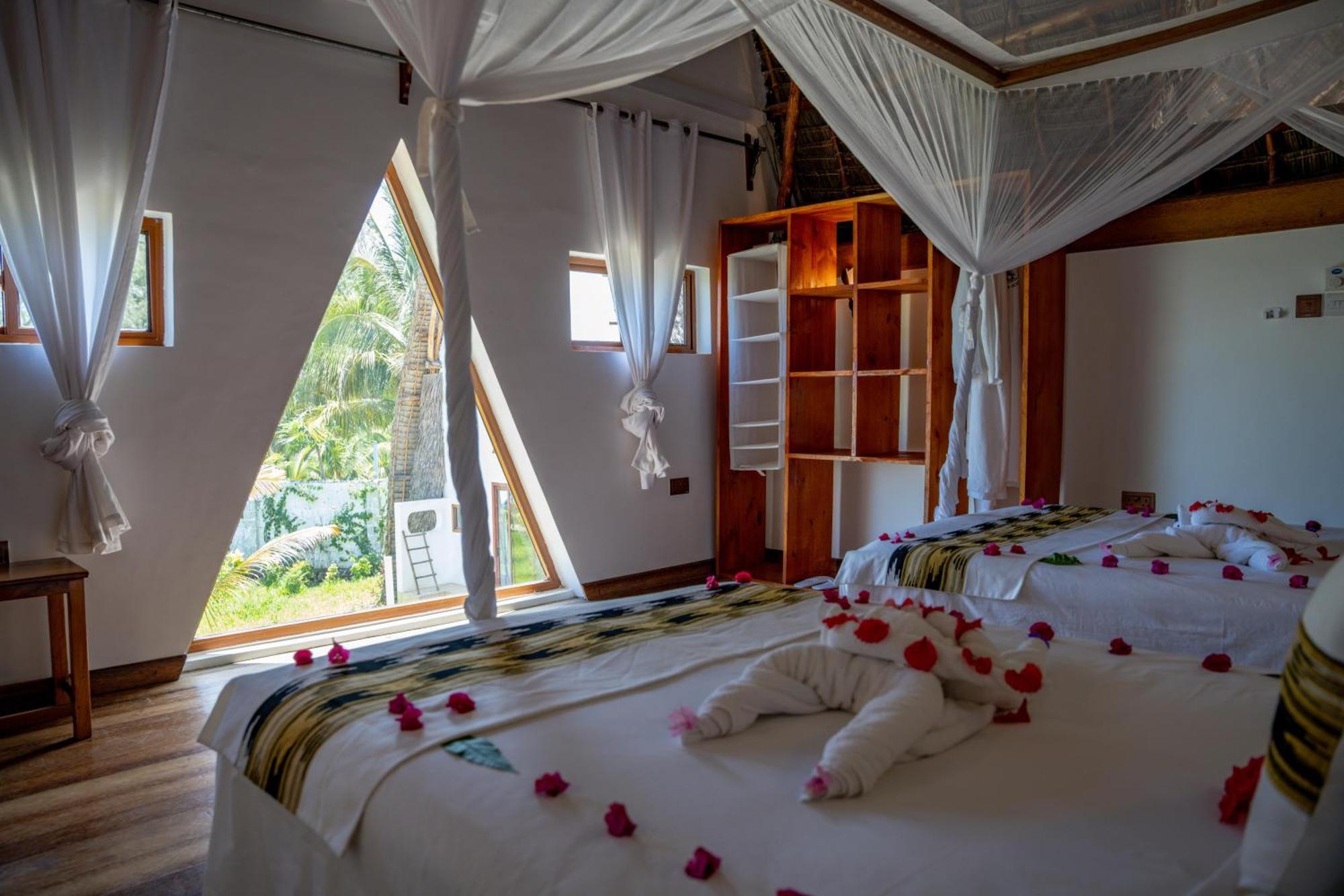 Resort La Perla Resort, Zanzibar - Your Beachfront Private Haven Pwani Mchangani