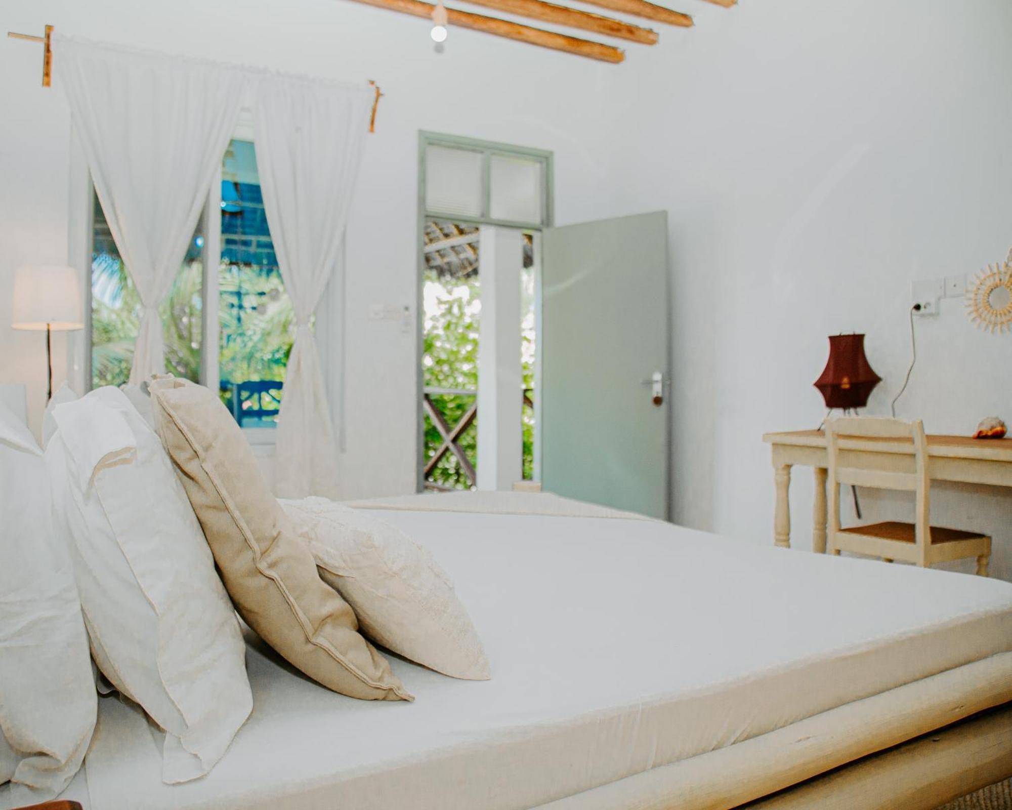 Ocean Boho House Bed & Breakfast